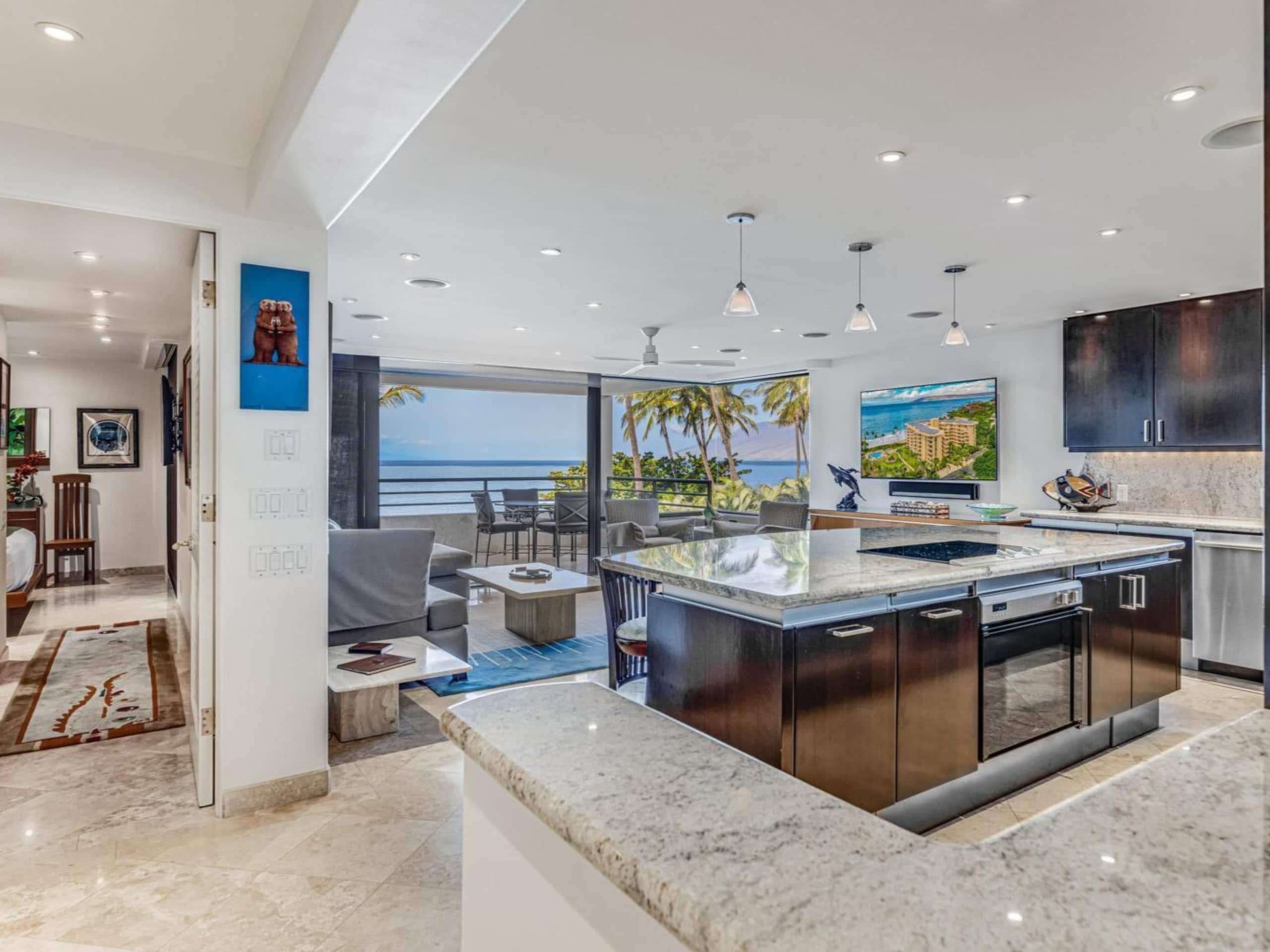 Condo in Wailea · ★4.88 · 2 bedrooms · 3 beds · 2 baths - Image 10