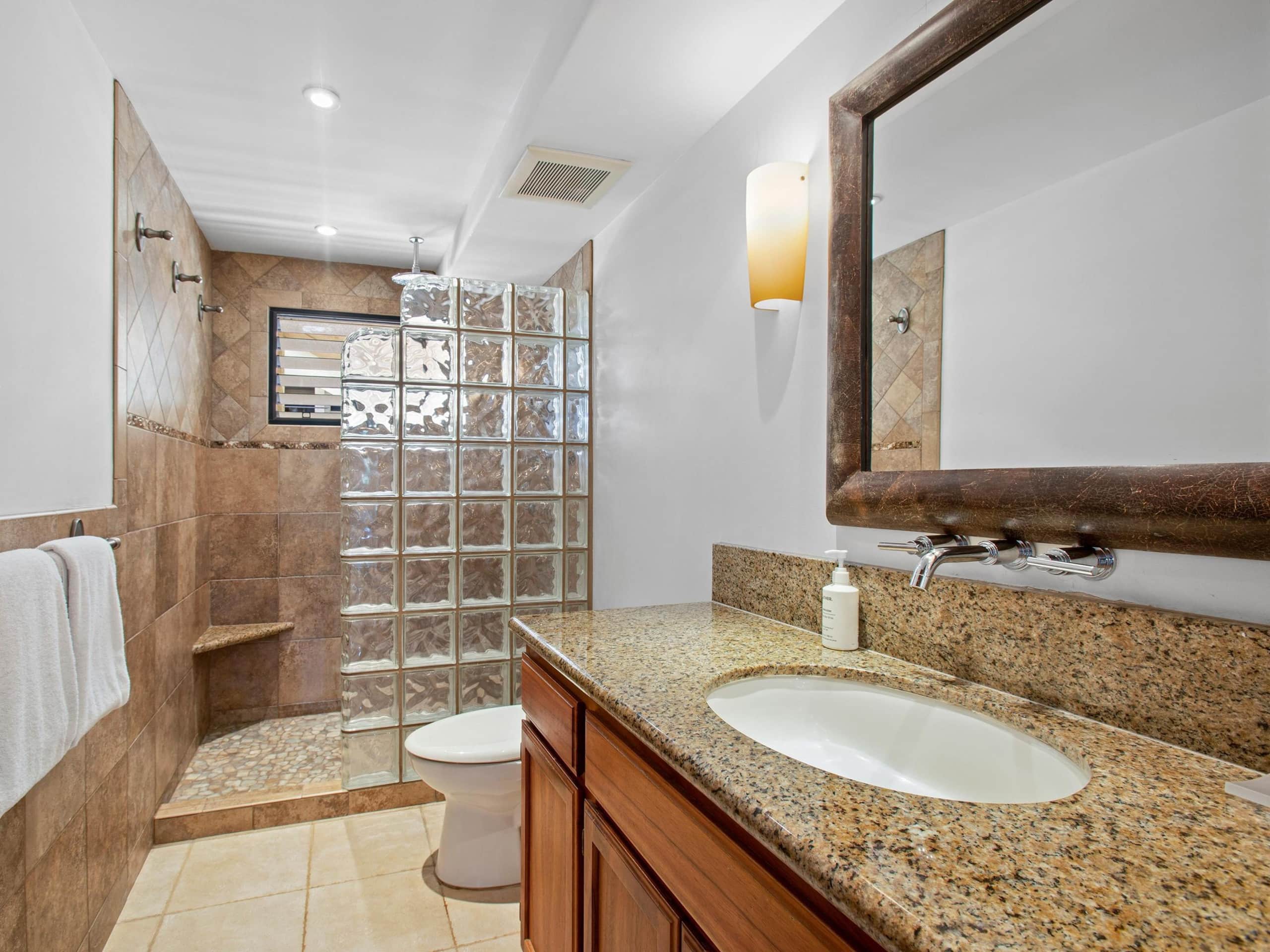 Condo in Wailea · ★4.8 · 2 bedrooms · 4 beds · 2 baths - Image 17