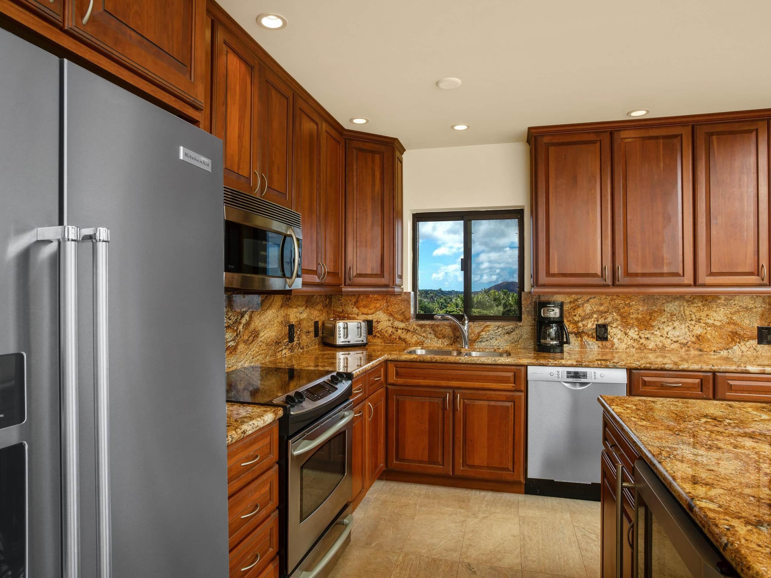 Condo in Wailea · ★4.88 · 2 bedrooms · 3 beds · 2 baths - Image 13