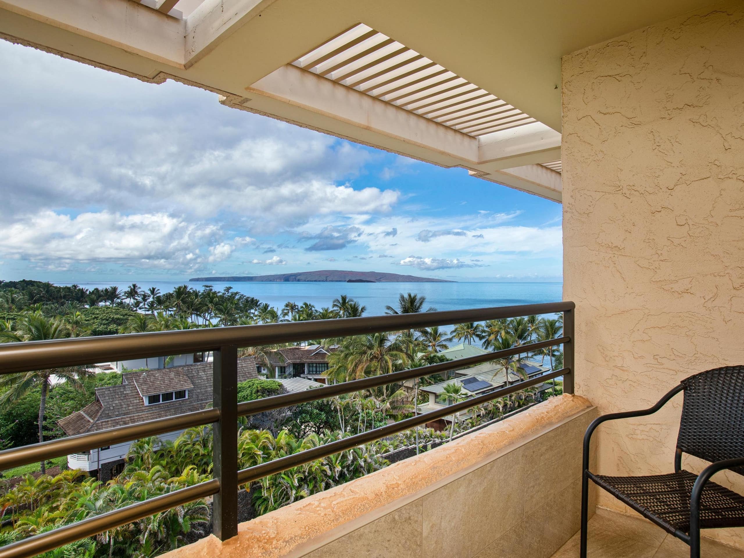 Condo in Wailea · ★4.88 · 2 bedrooms · 3 beds · 2 baths - Image 16