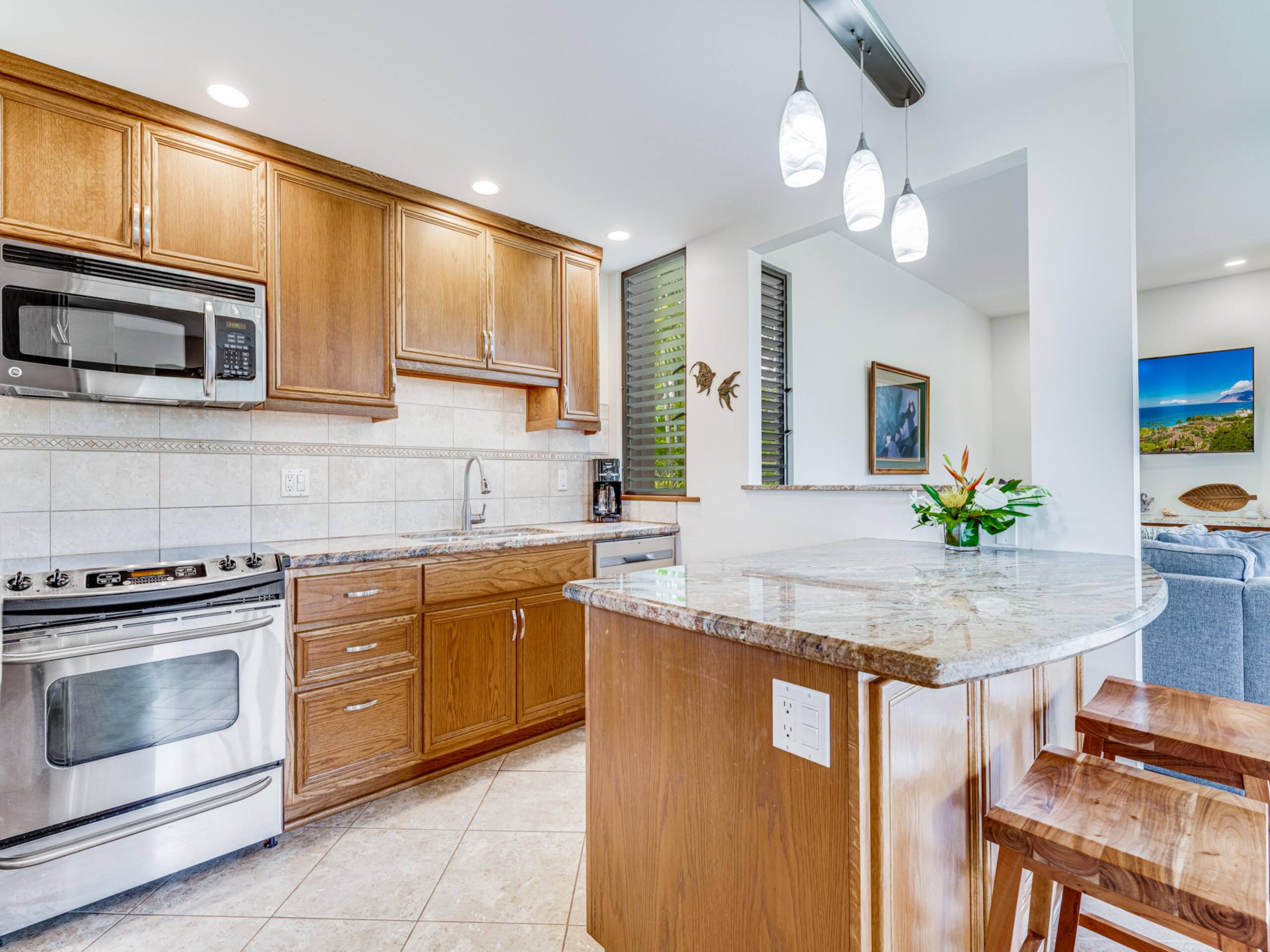 Condo in Wailea · ★5.0 · 2 bedrooms · 4 beds · 2 baths - Image 11
