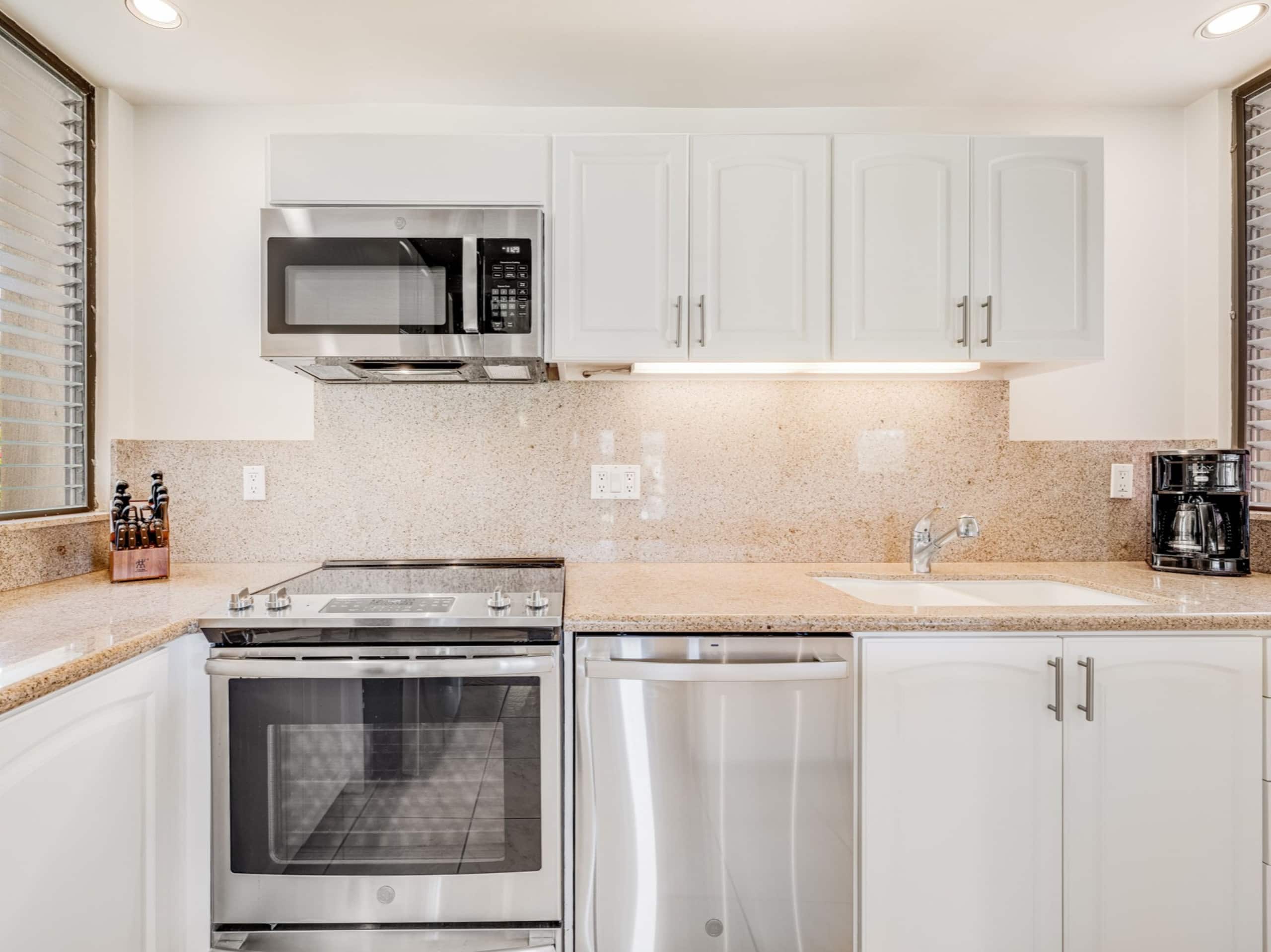 Condo in Wailea · ★5.0 · 1 bedroom · 2 beds · 1 bath - Image 9