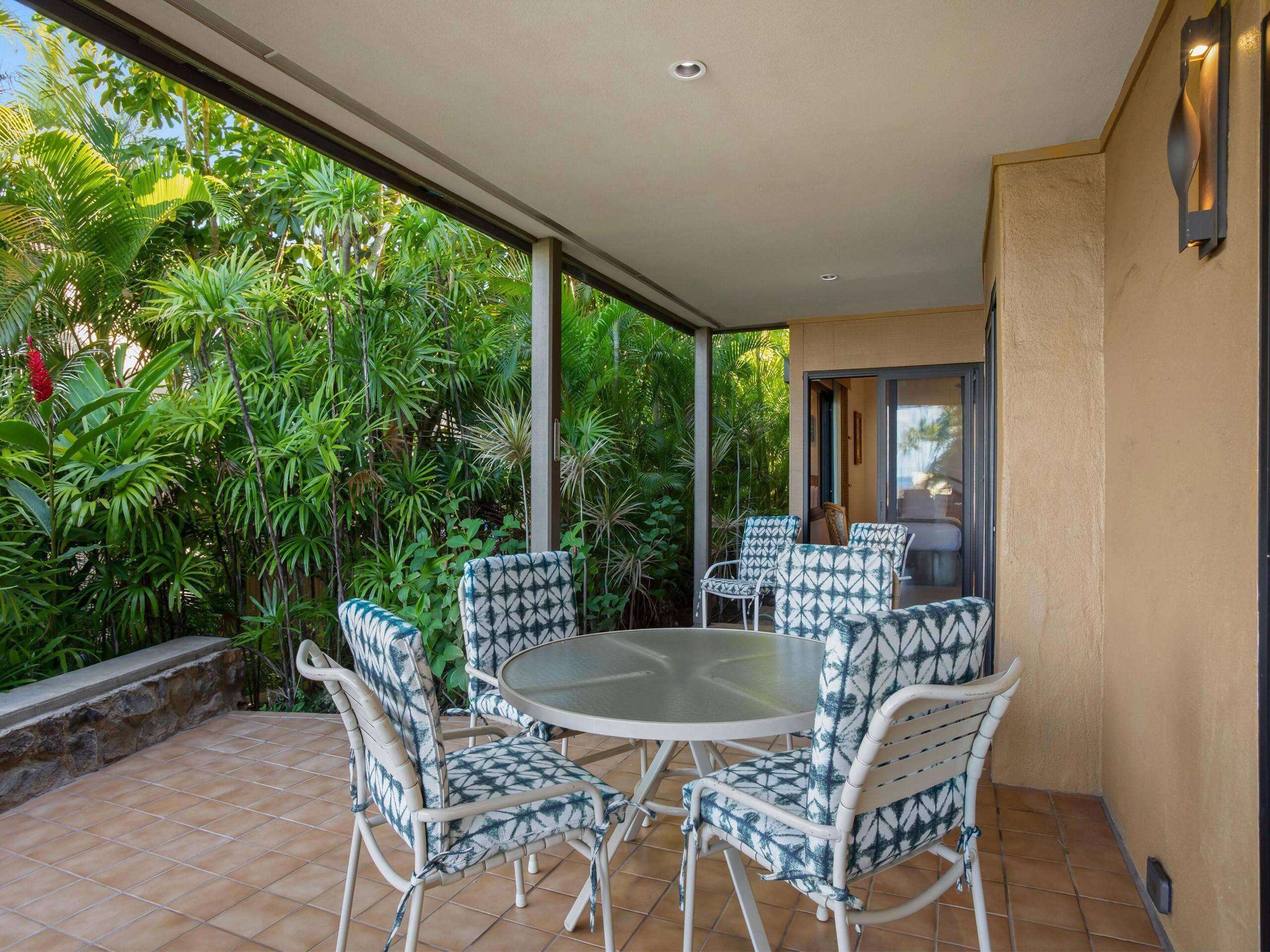 Condo in Wailea · ★5.0 · 2 bedrooms · 4 beds · 2 baths - Image 16