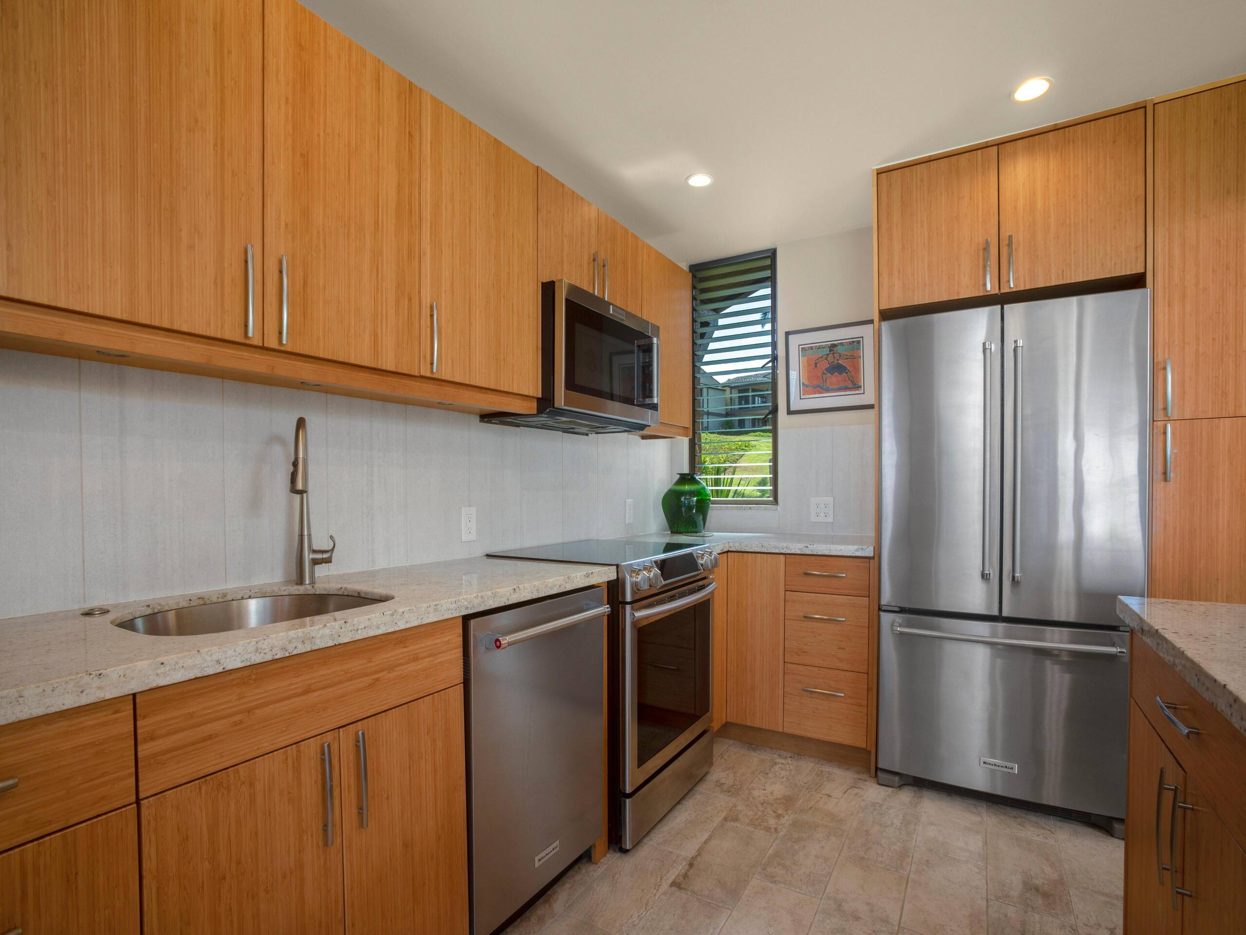 Condo in Wailea · ★4.71 · 2 bedrooms · 2 beds · 2 baths - Image 8