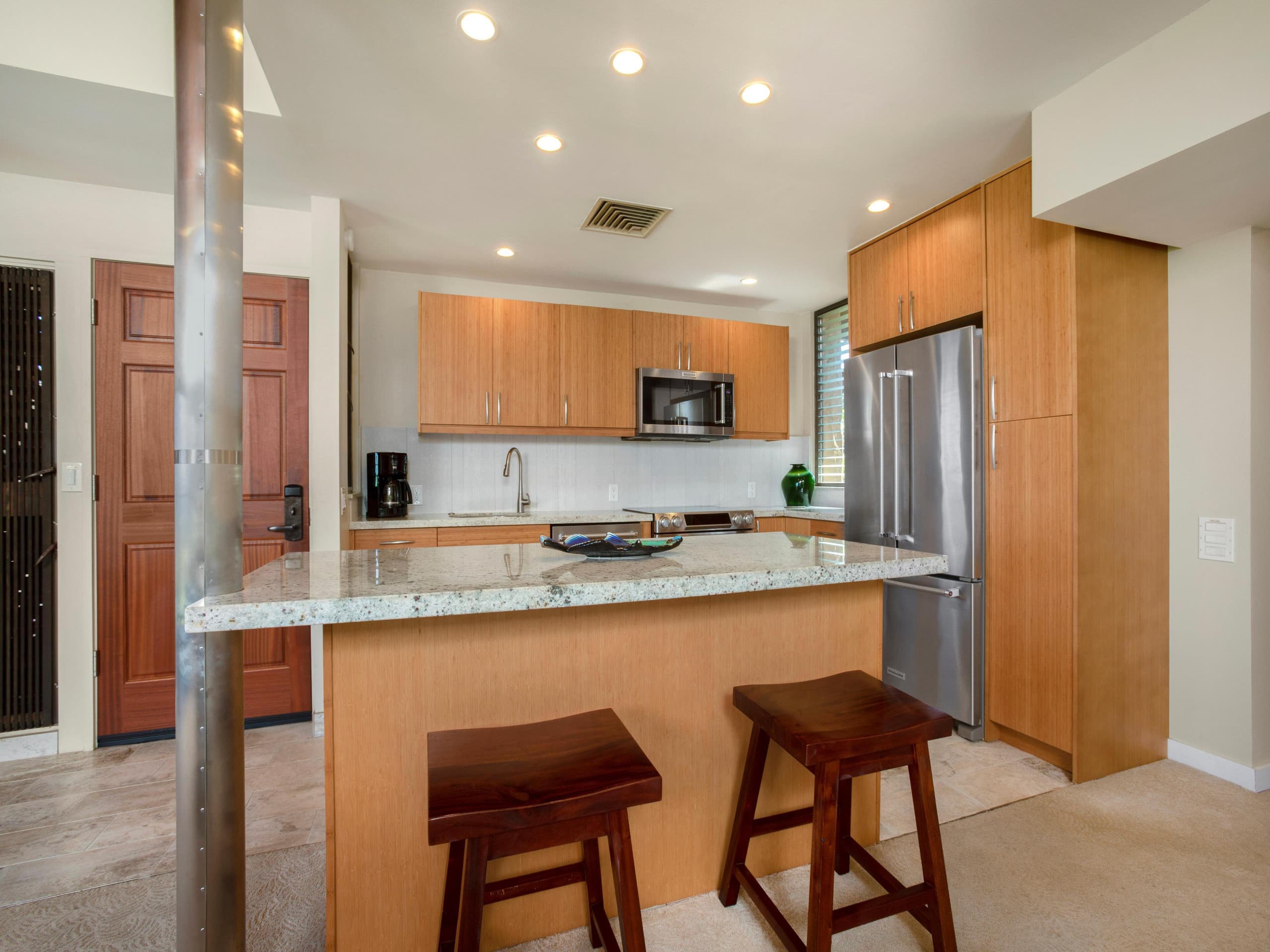 Condo in Wailea · ★4.71 · 2 bedrooms · 2 beds · 2 baths - Image 7