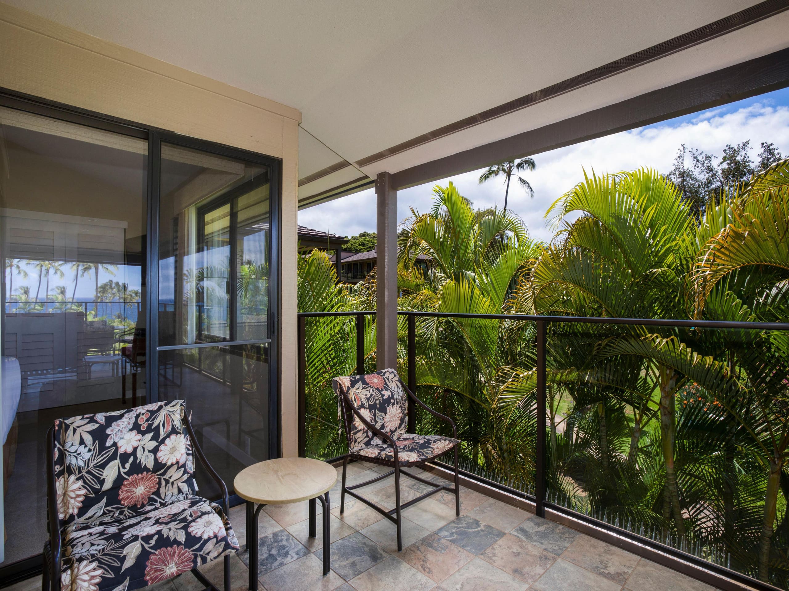 Condo in Wailea · ★4.71 · 2 bedrooms · 2 beds · 2 baths - Image 11