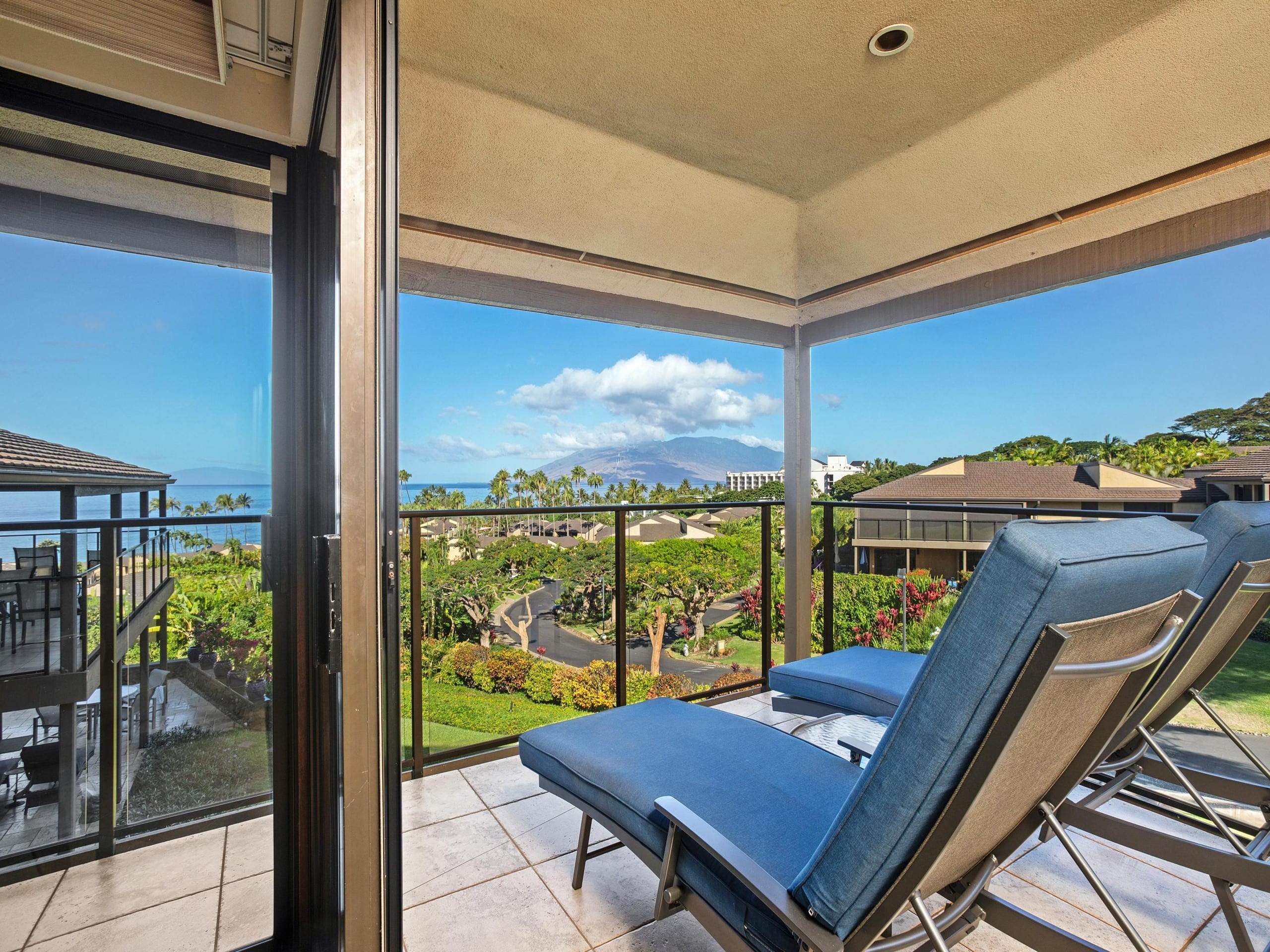 Condo in Wailea · ★5.0 · 1 bedroom · 2 beds · 2 baths - Image 7