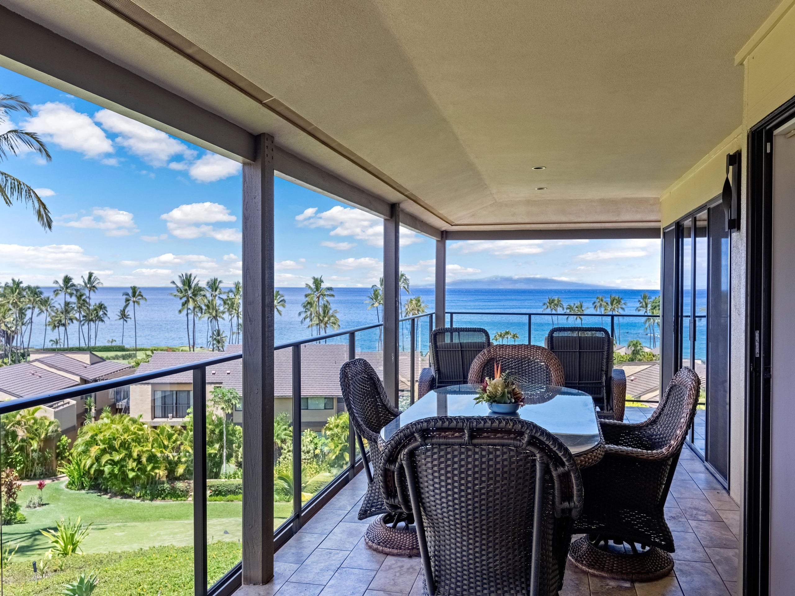 Condo in Wailea · ★5.0 · 1 bedroom · 2 beds · 2 baths - Image 2