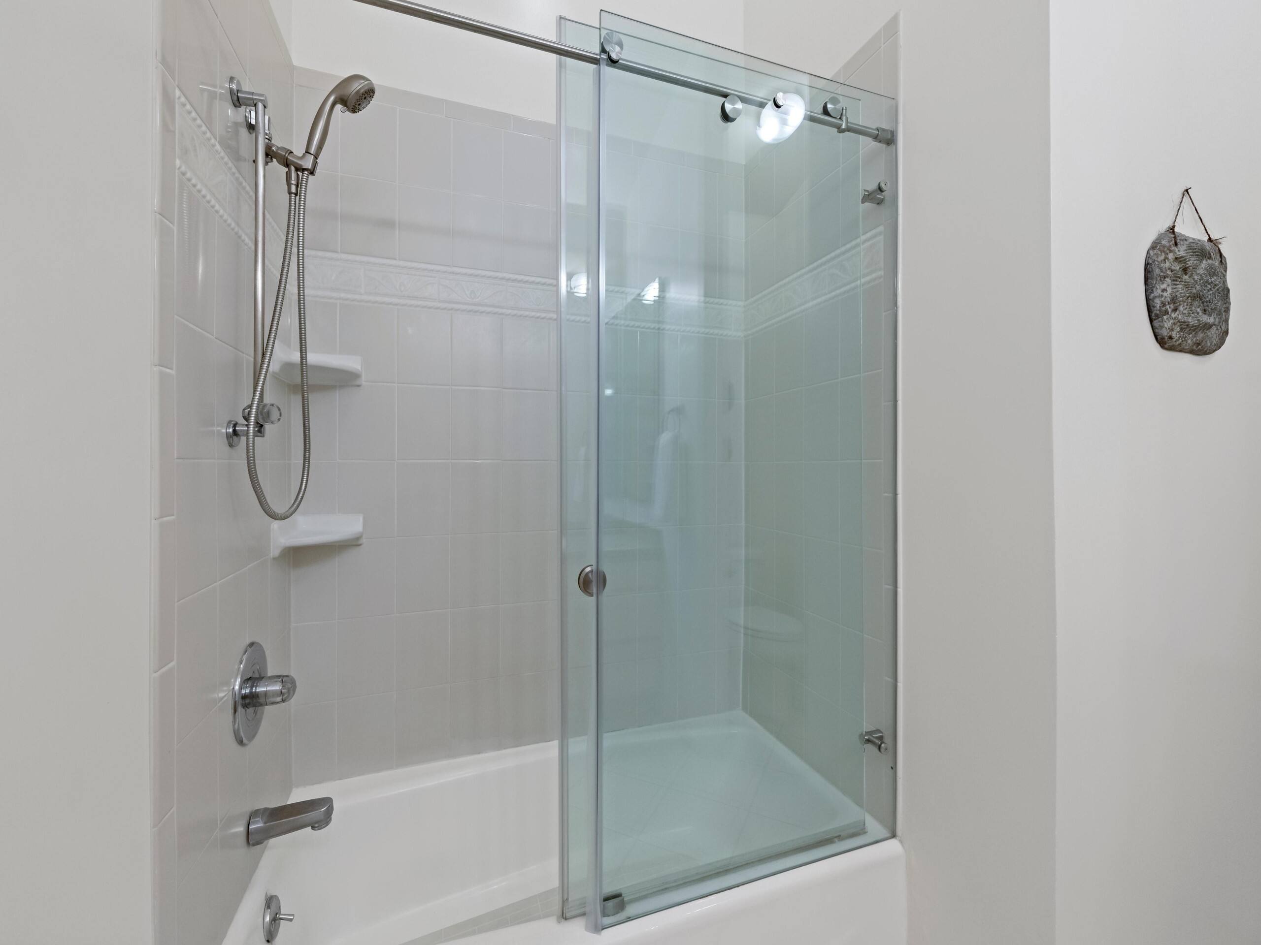 Condo in Wailea · ★5.0 · 1 bedroom · 2 beds · 2 baths - Image 17