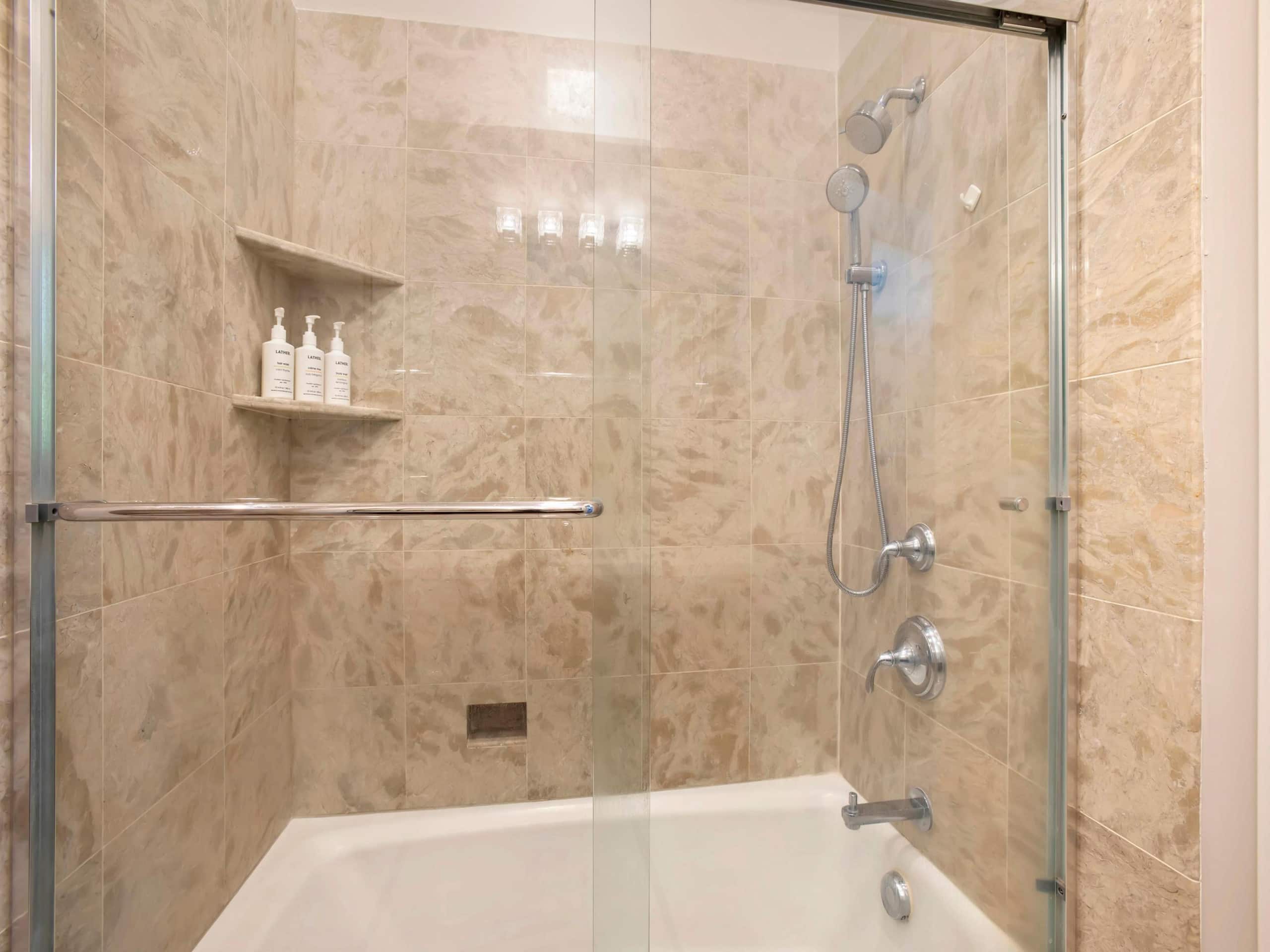 Condo in Wailea · ★4.92 · 1 bedroom · 3 beds · 2 baths - Image 19