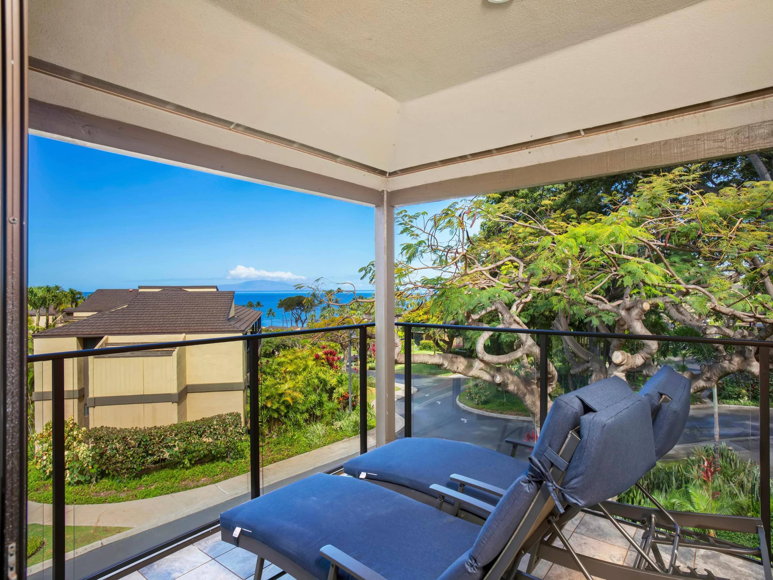 Condo in Wailea · ★4.92 · 1 bedroom · 3 beds · 2 baths - Image 13