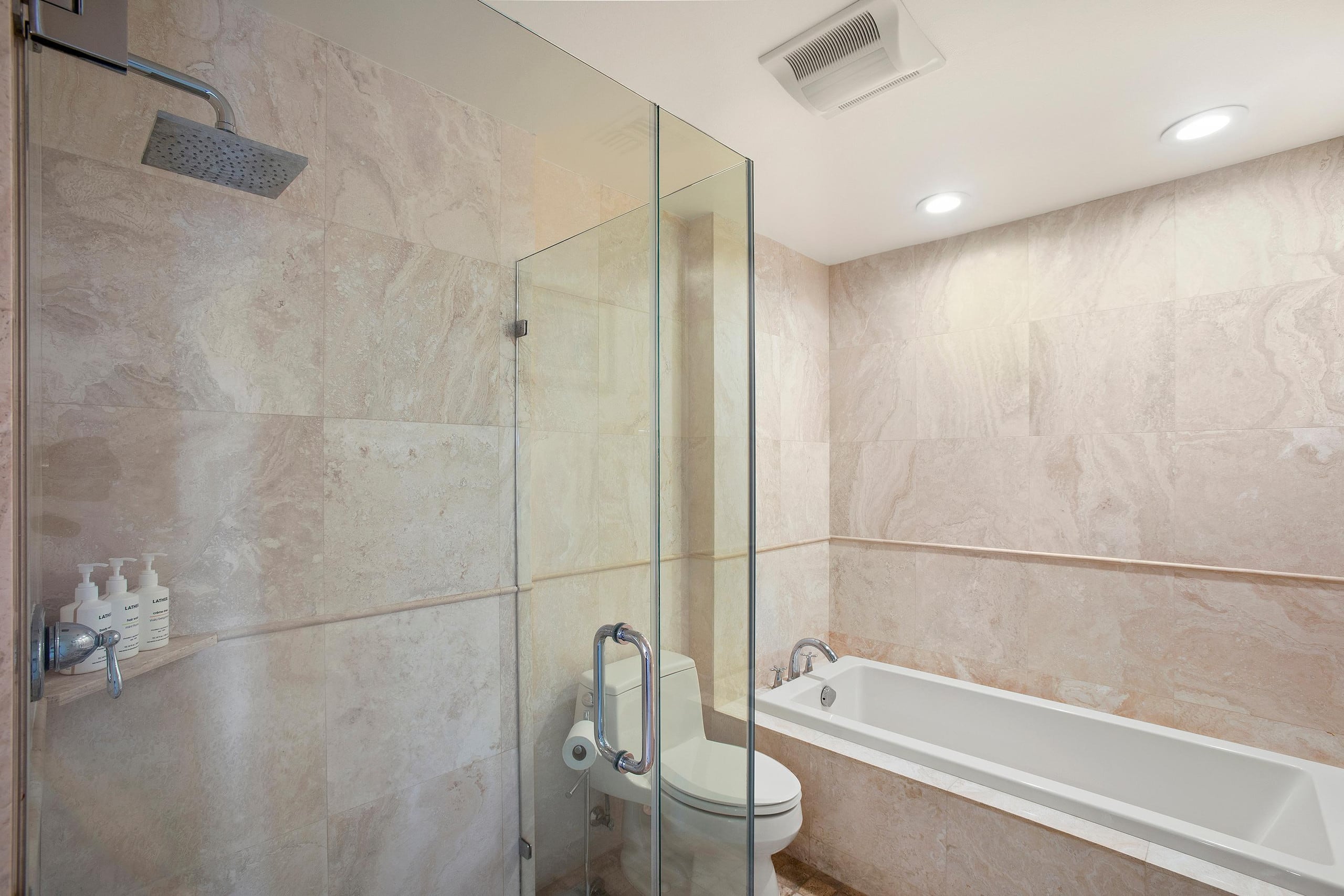 Condo in Wailea · ★5.0 · 2 bedrooms · 4 beds · 2 baths - Image 19