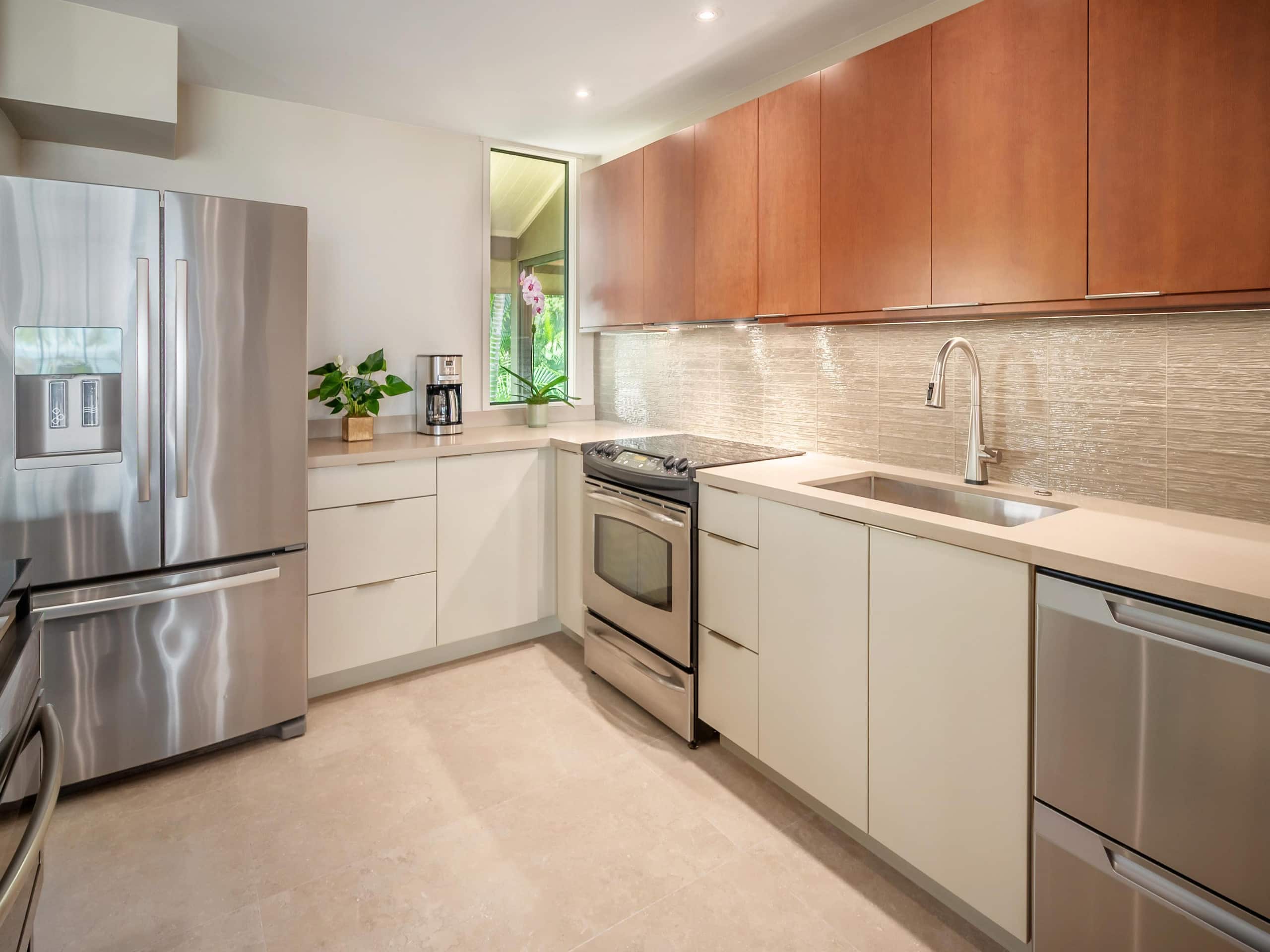 Condo in Wailea · ★4.95 · 2 bedrooms · 3 beds · 2 baths - Image 4