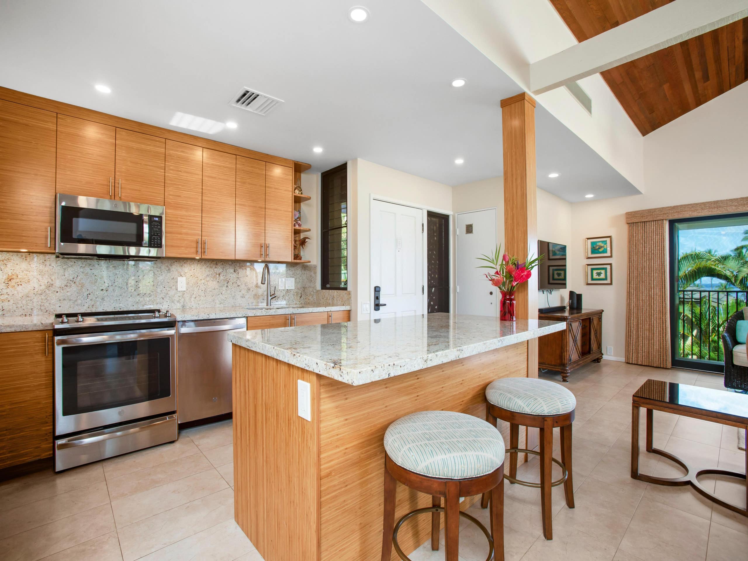 Condo in Wailea · ★5.0 · 1 bedroom · 2 beds · 2 baths - Image 3