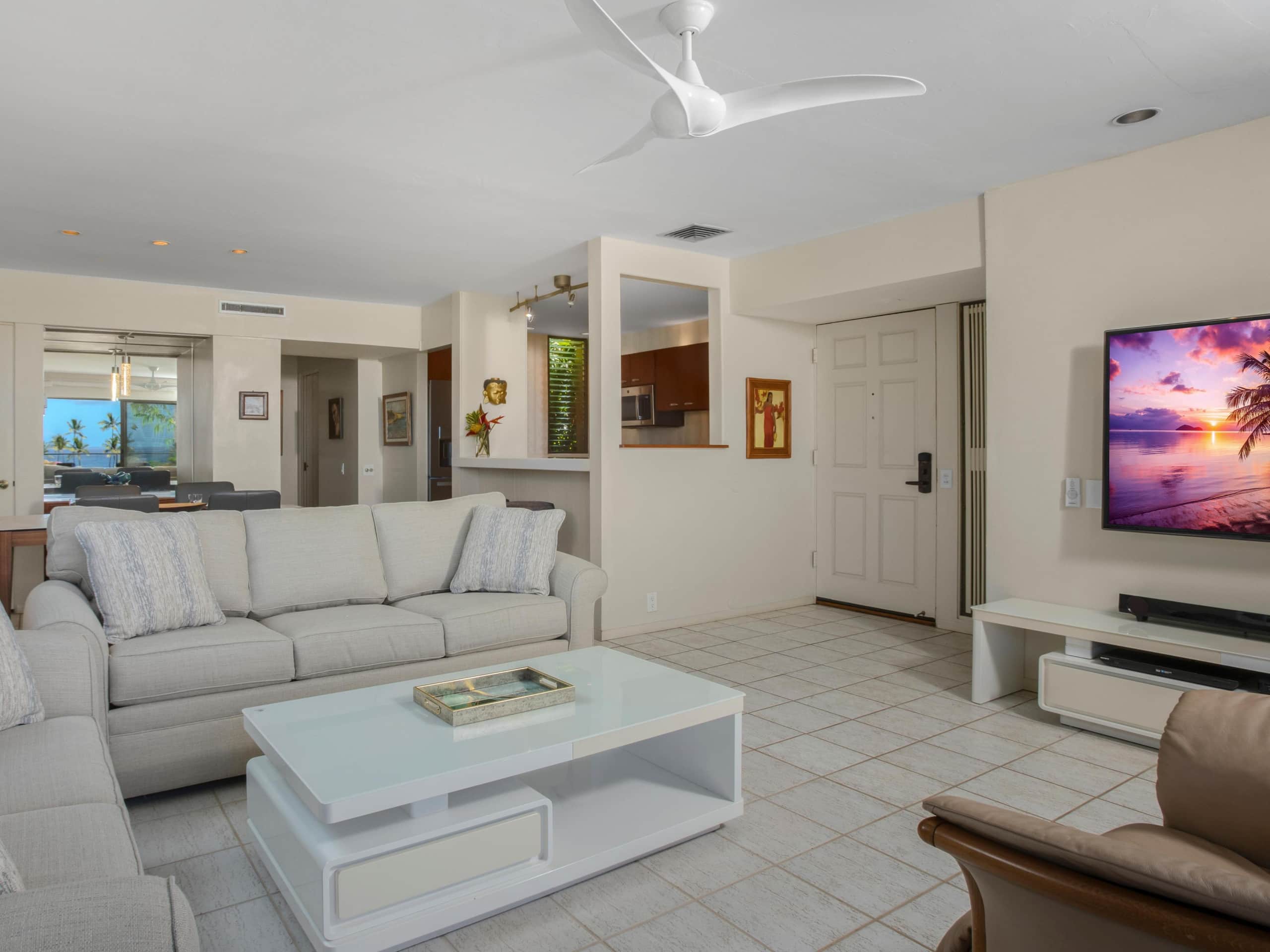 Condo in Wailea · ★5.0 · 2 bedrooms · 4 beds · 2 baths - Photo 2