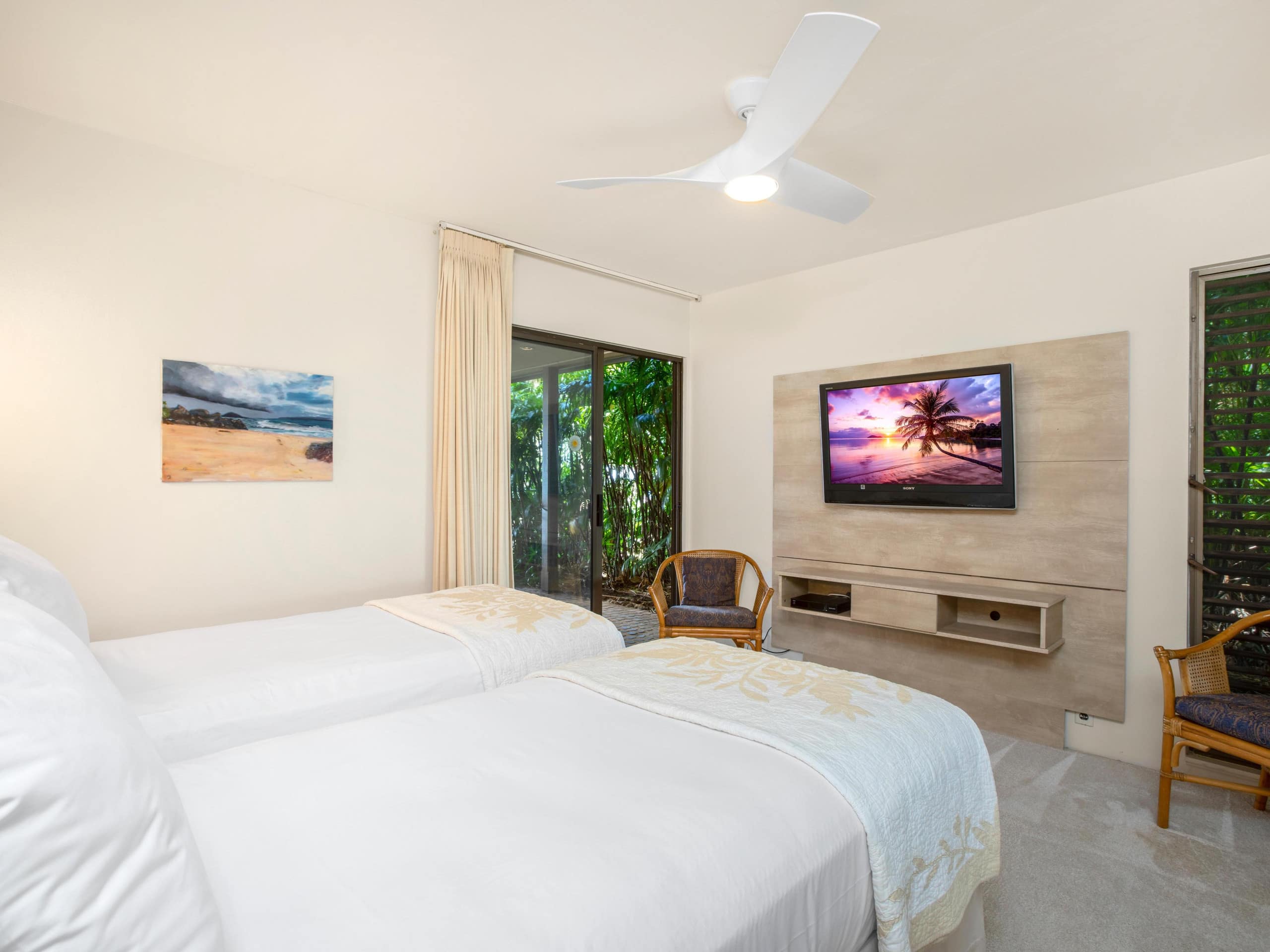 Condo in Wailea · ★5.0 · 2 bedrooms · 4 beds · 2 baths - Photo 14