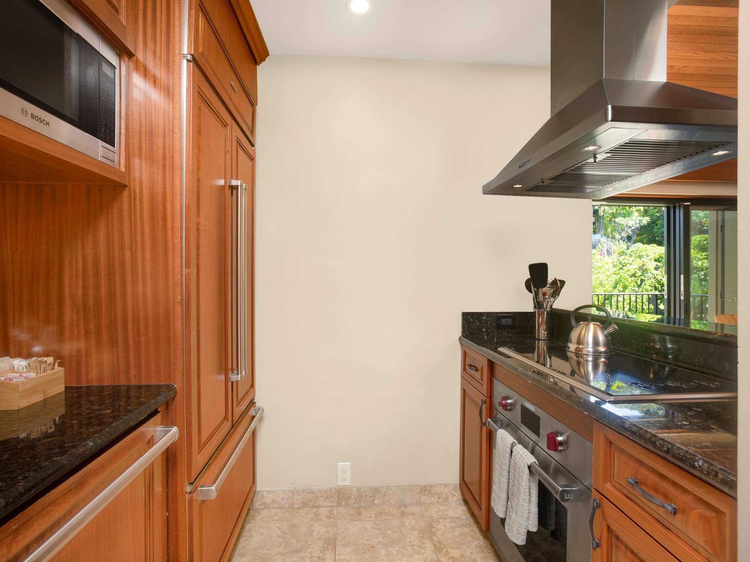 Condo in Wailea · ★5.0 · 3 bedrooms · 5 beds · 2 baths - Image 16