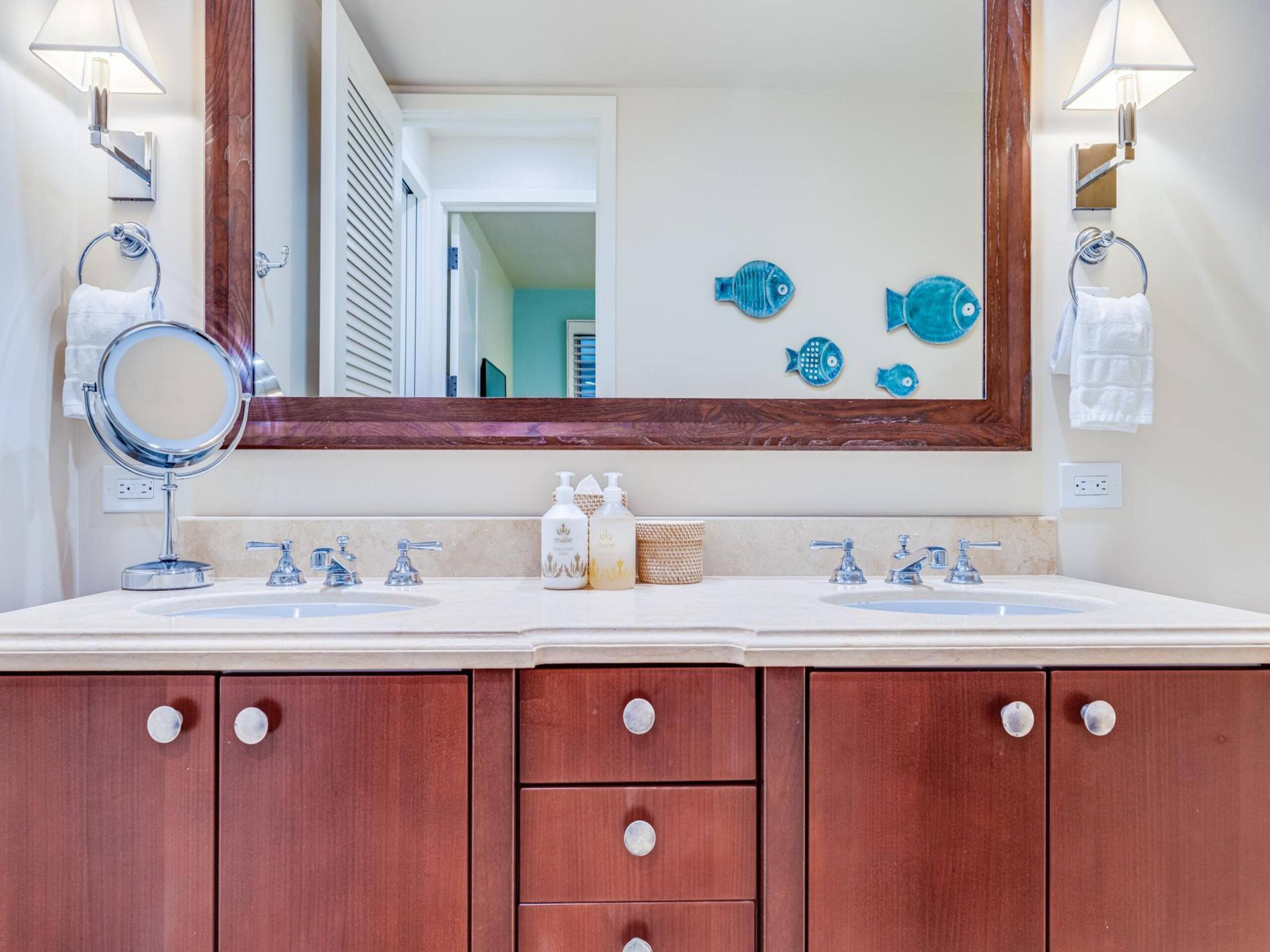 Condo in Kihei · ★5.0 · 2 bedrooms · 3 beds · 2 baths - Image 25