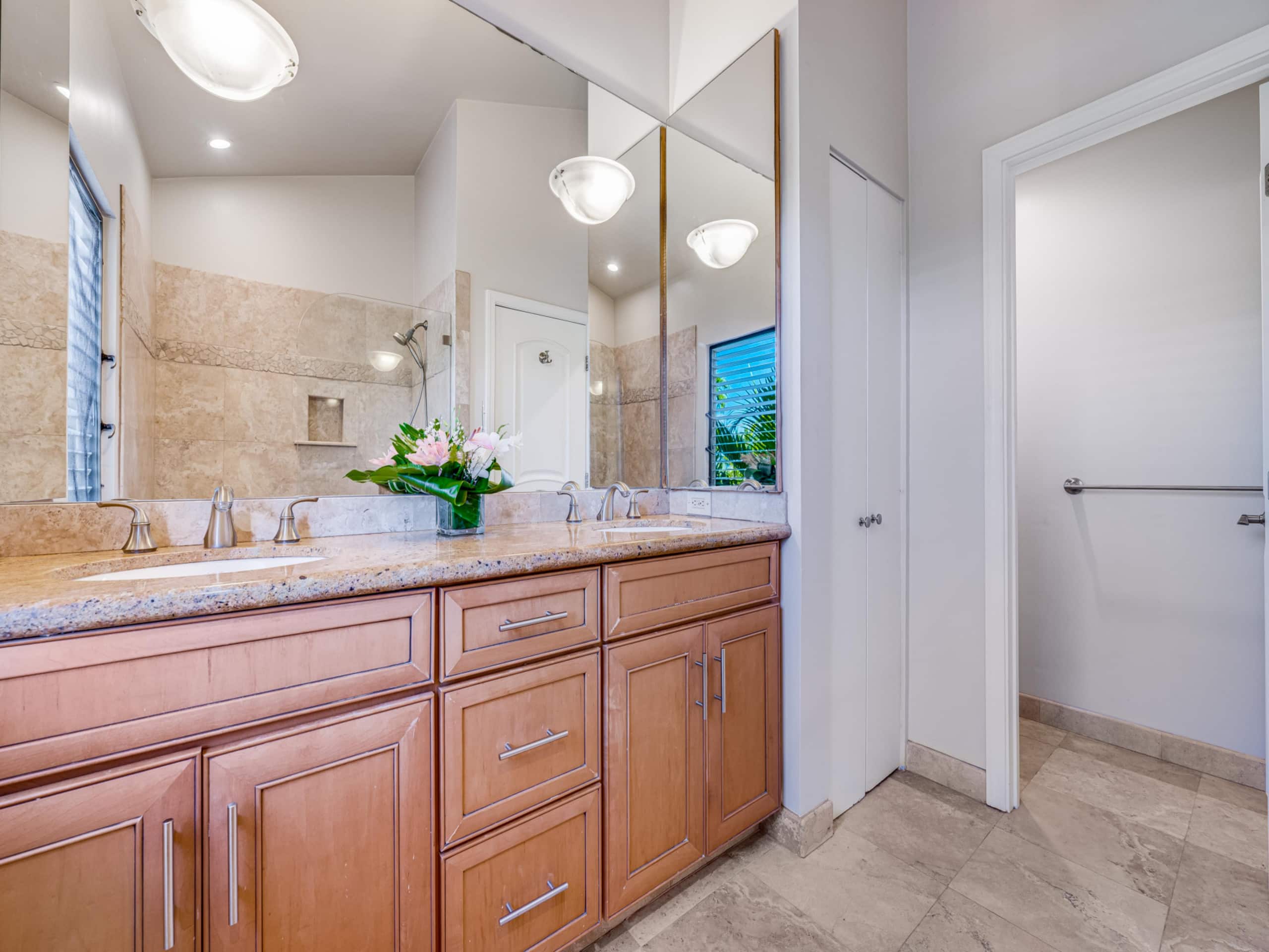 Condo in Wailea · ★5.0 · 1 bedroom · 2 beds · 1 bath - Image 22
