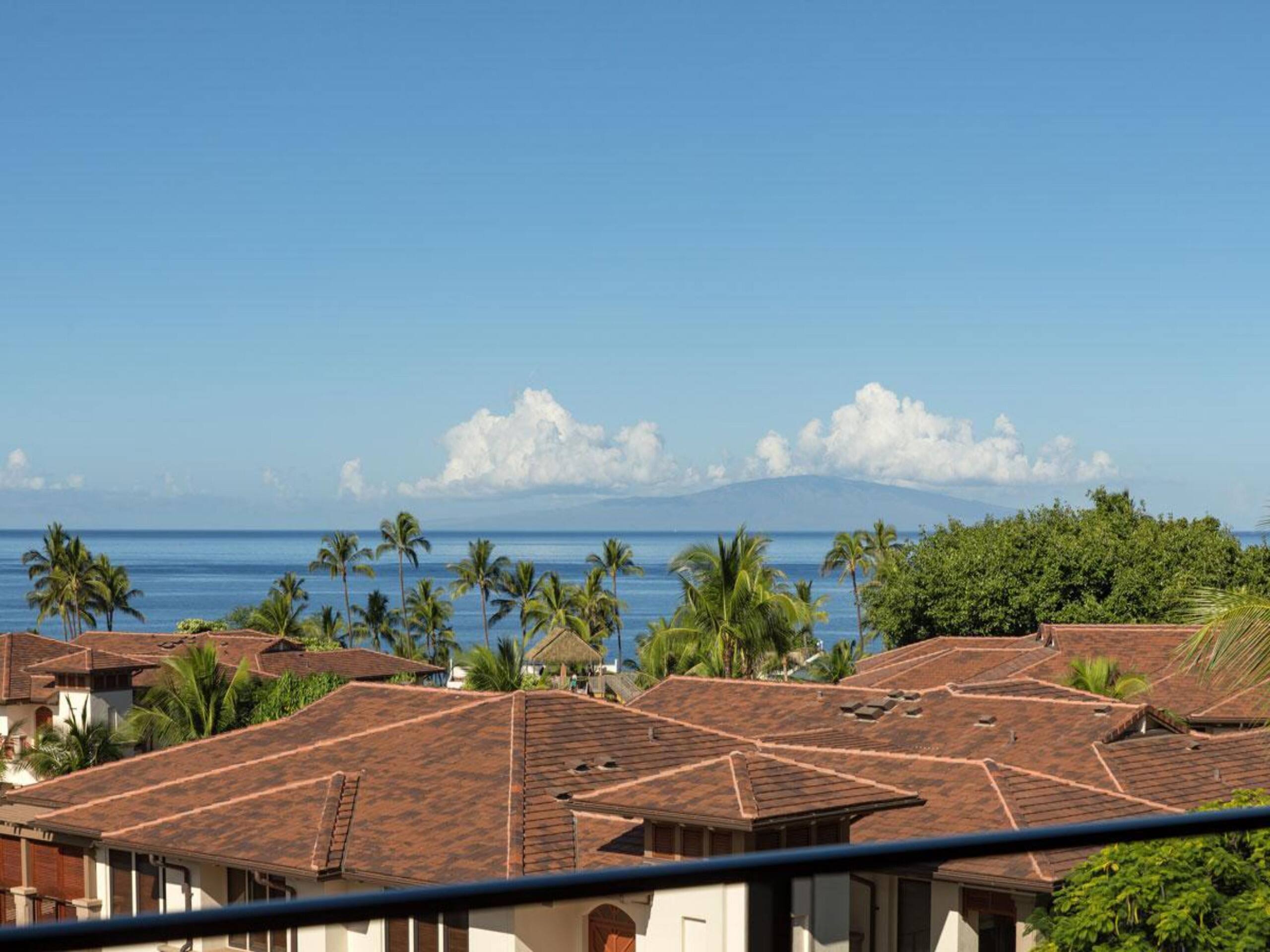 Condo in Kihei · ★4.67 · 2 bedrooms · 4 beds · 2 baths - Image 15