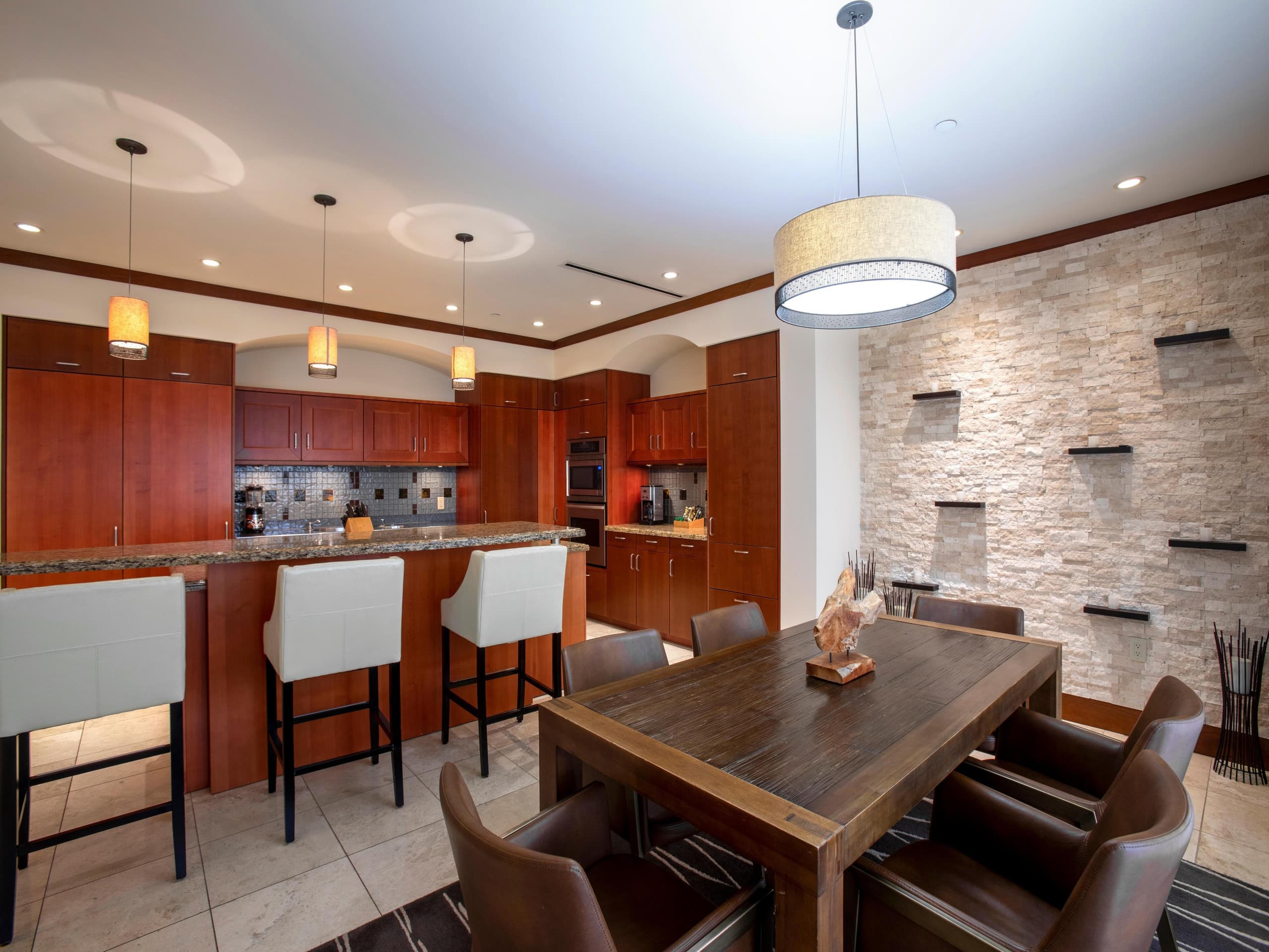 Condo in Kihei · ★5.0 · 2 bedrooms · 4 beds · 2 baths - Image 7