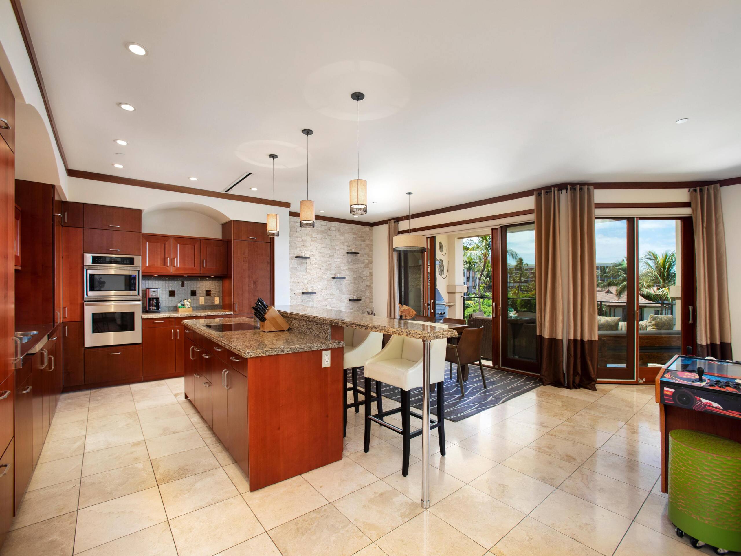 Condo in Kihei · ★5.0 · 2 bedrooms · 4 beds · 2 baths - Image 9