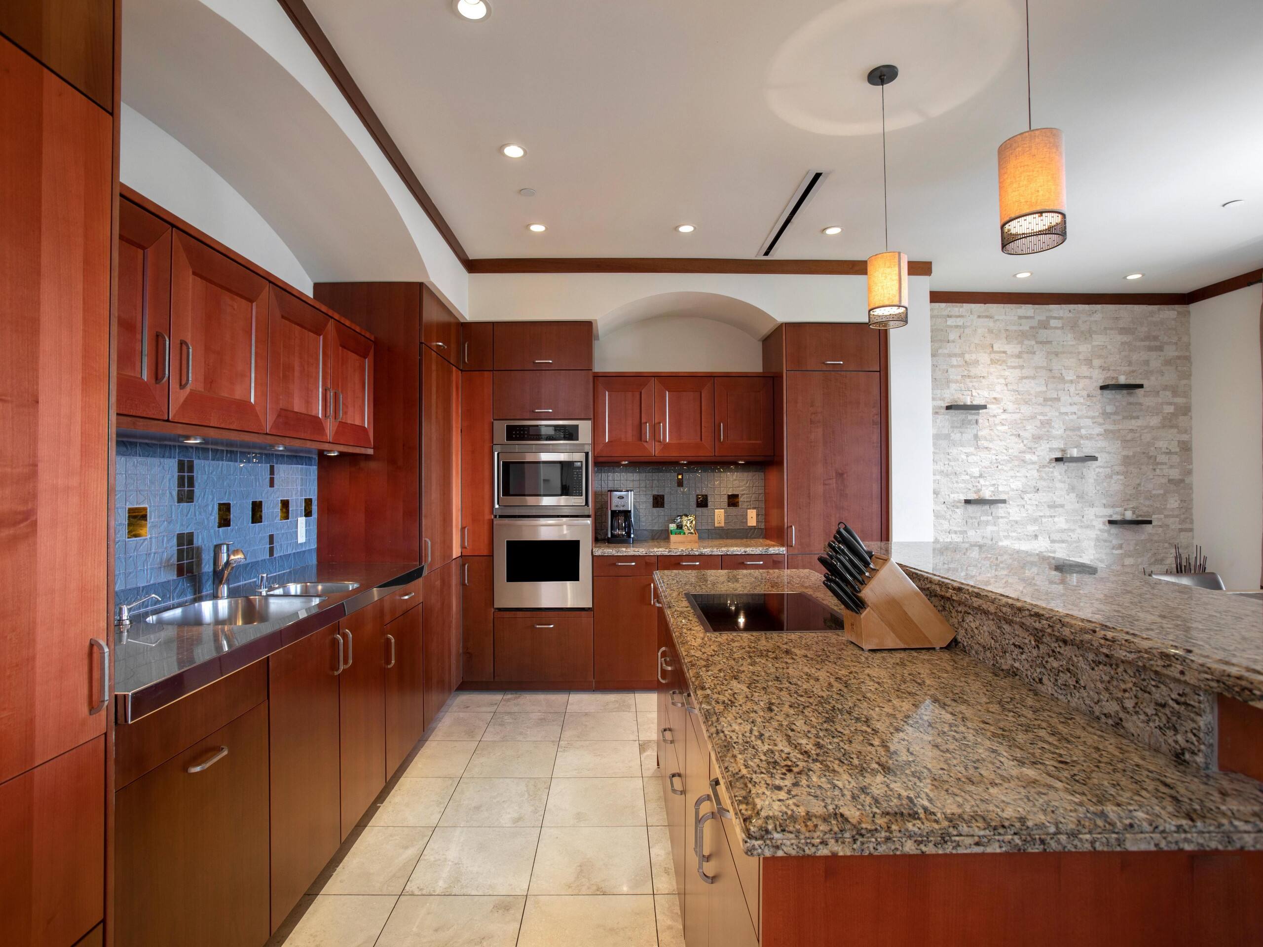 Condo in Kihei · ★5.0 · 2 bedrooms · 4 beds · 2 baths - Image 11