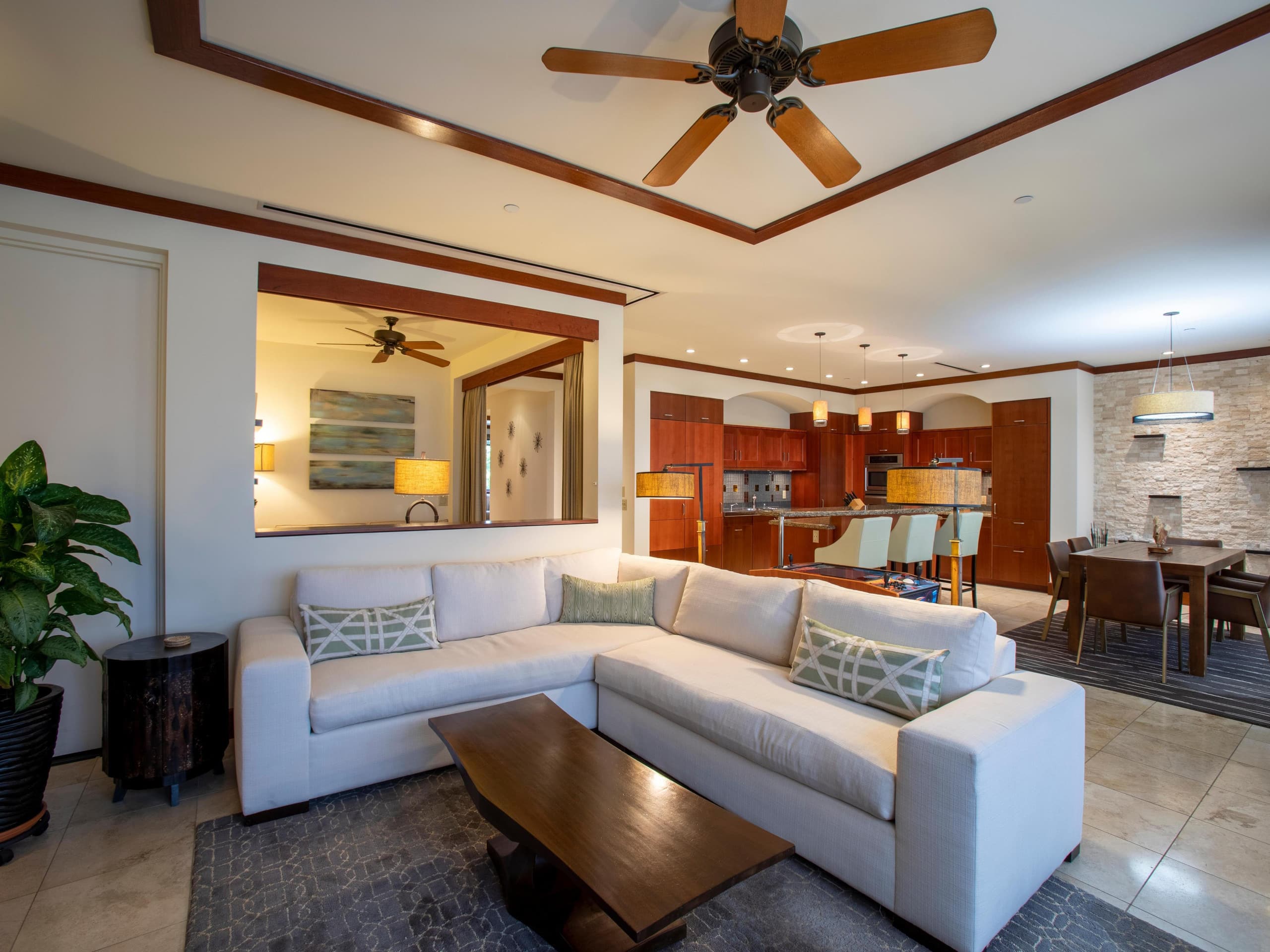 Condo in Kihei · ★5.0 · 2 bedrooms · 4 beds · 2 baths - Image 2