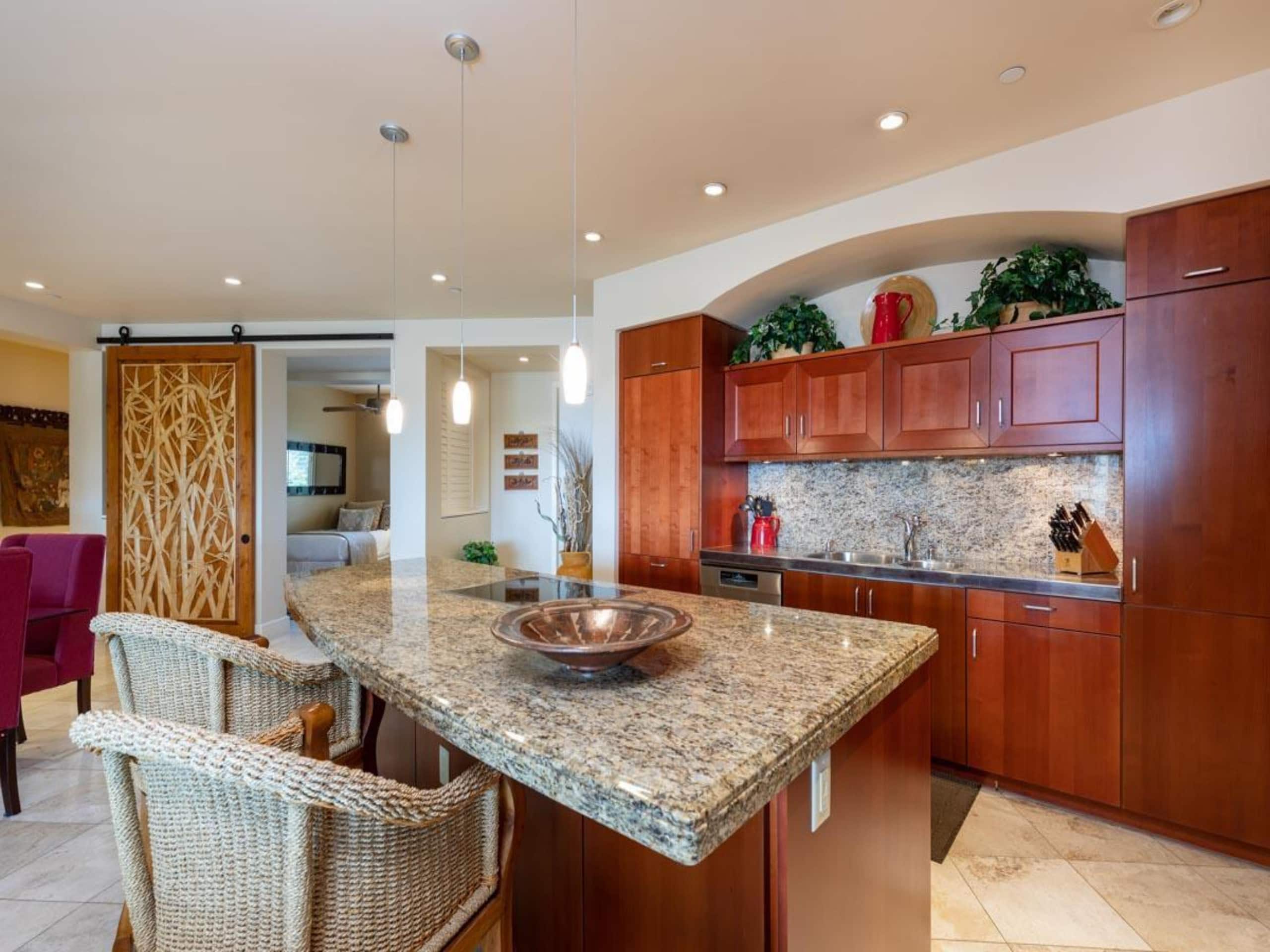 Condo in Kihei · ★5.0 · 3 bedrooms · 5 beds · 3 baths - Image 12
