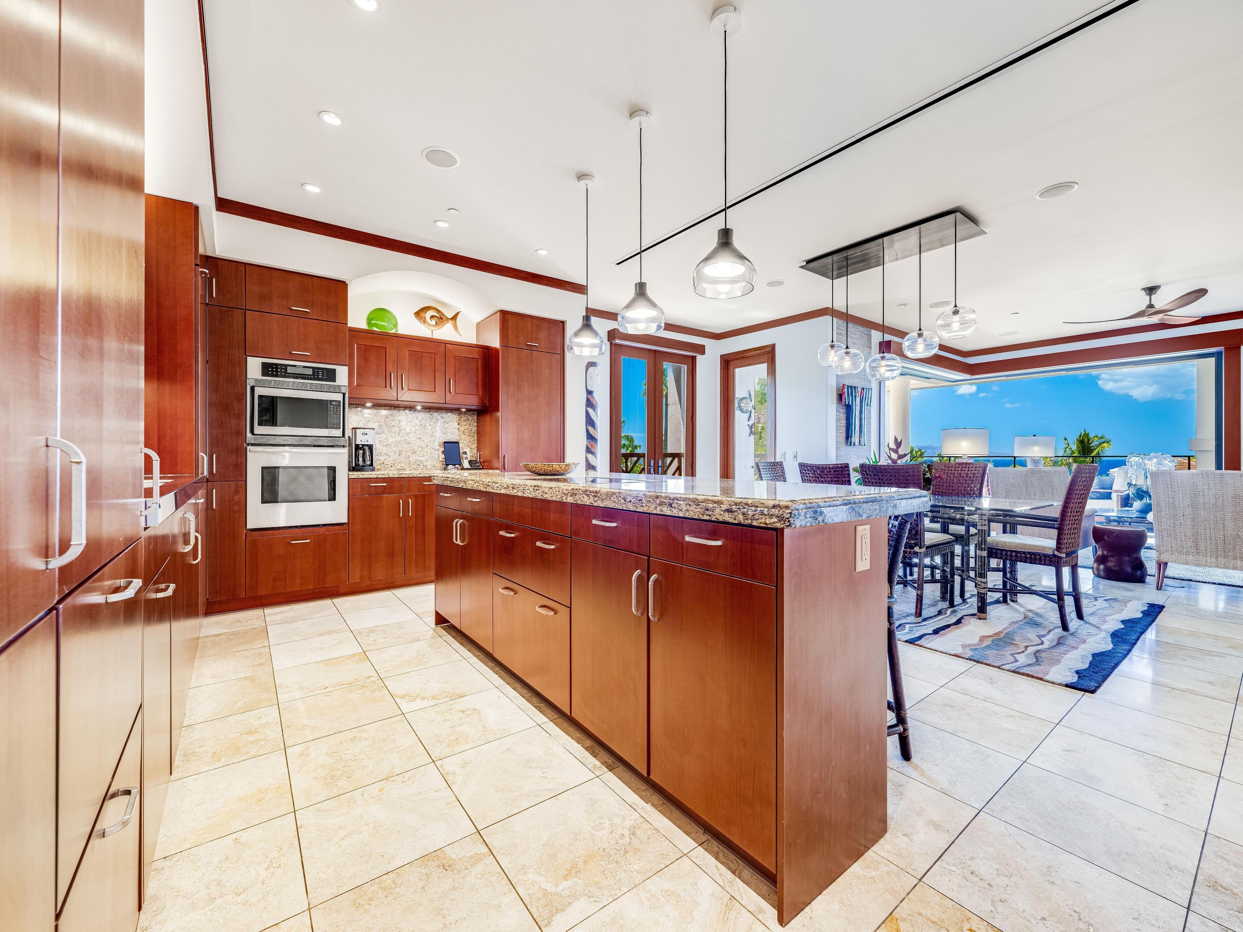 Condo in Kihei · ★5.0 · 3 bedrooms · 3 beds · 3 baths - Image 3