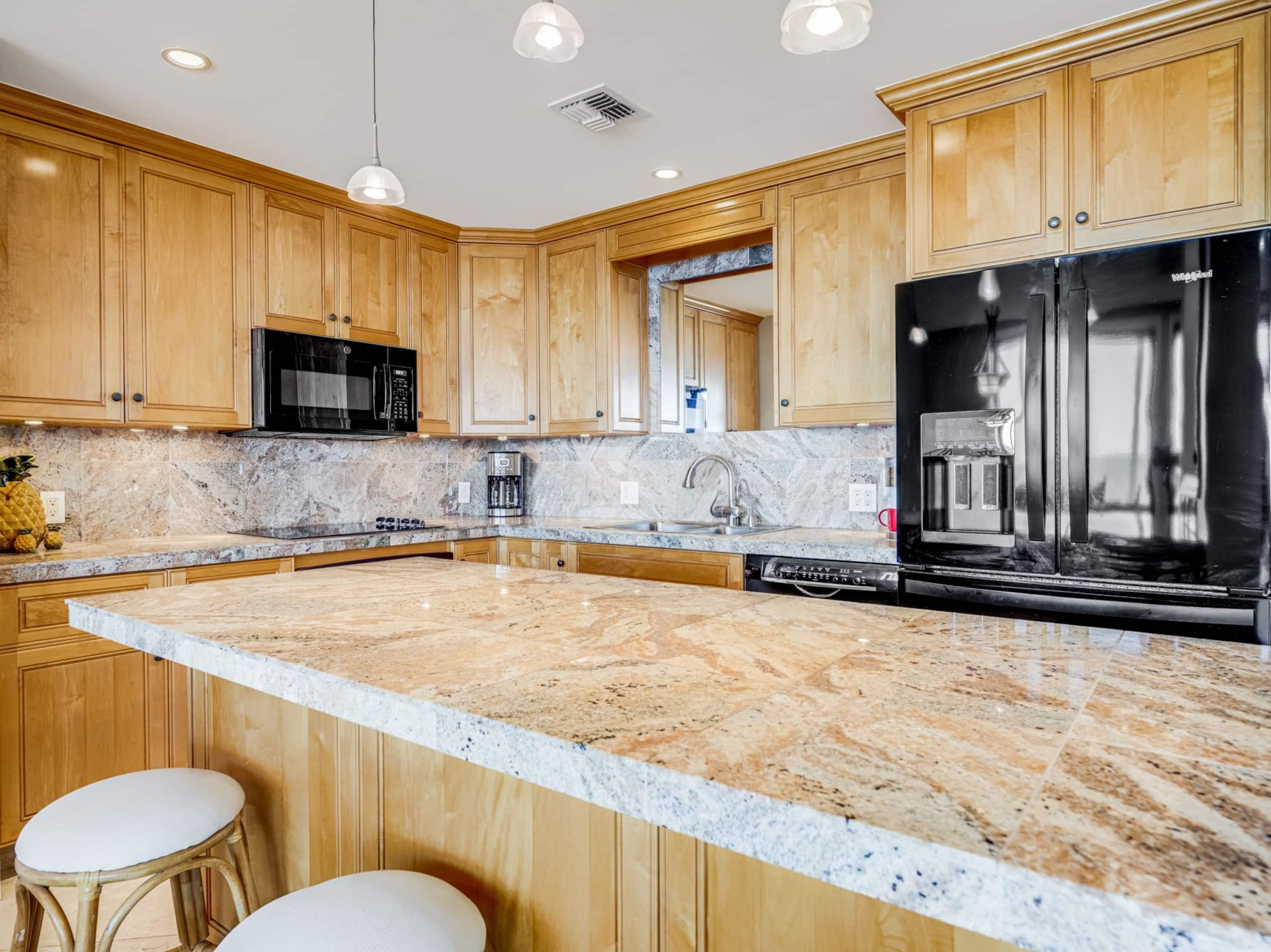 Condo in Kihei · ★5.0 · 2 bedrooms · 3 beds · 2 baths - Image 11