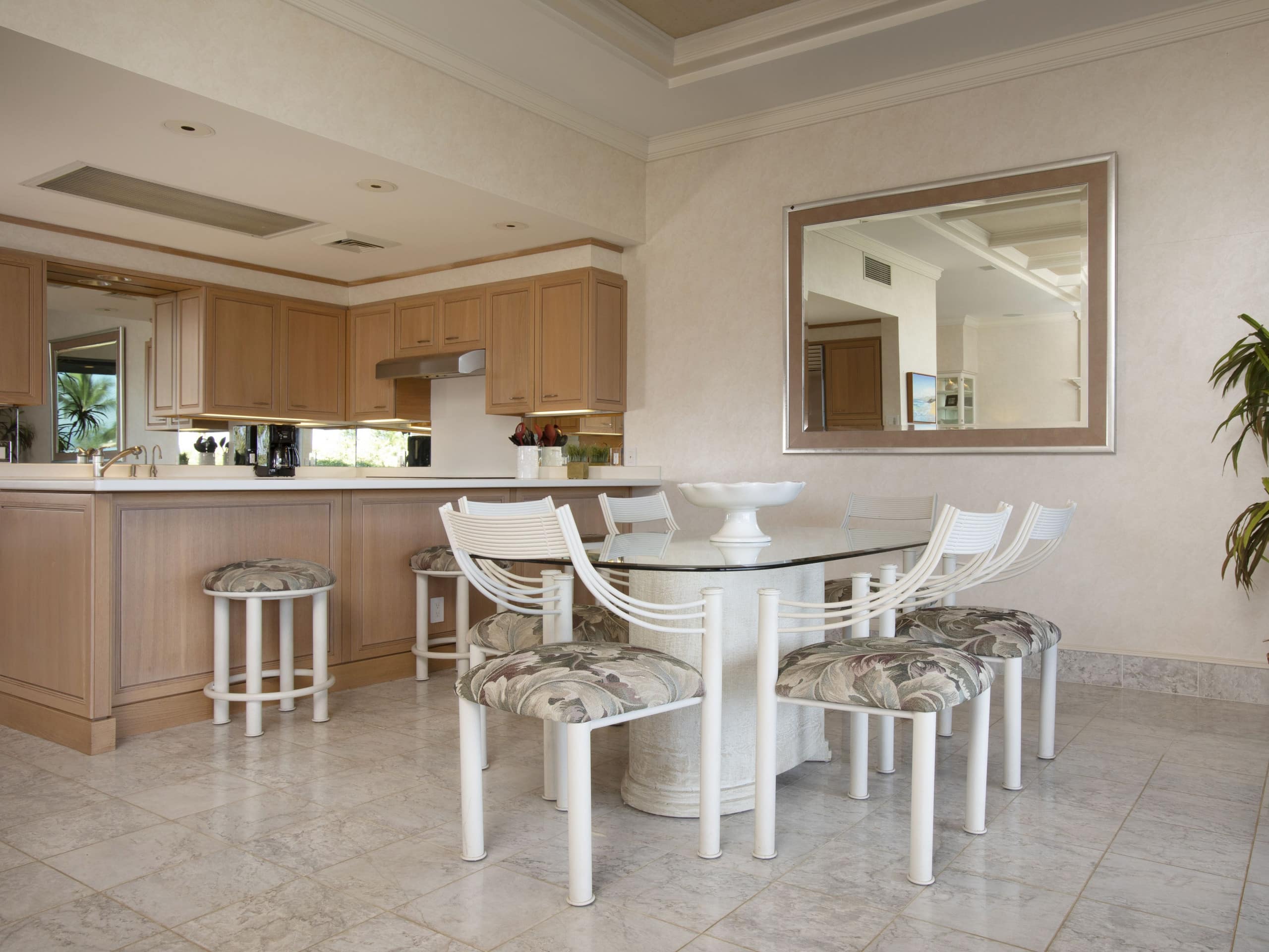 Condo in Kihei · ★5.0 · 2 bedrooms · 3 beds · 2 baths - Image 19