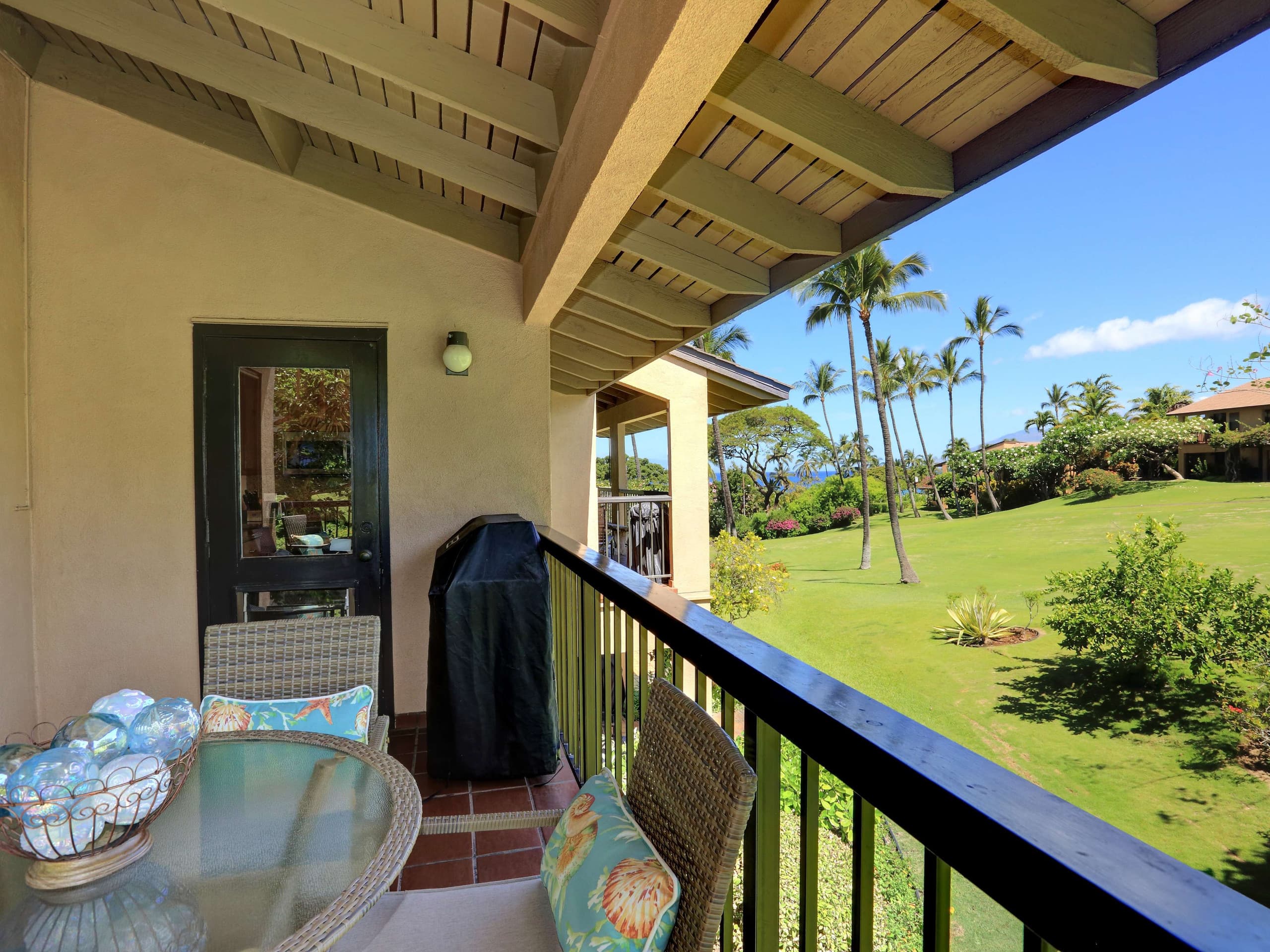 Condo in Kihei · ★4.75 · 1 bedroom · 2 beds · 1 bath - Image 17