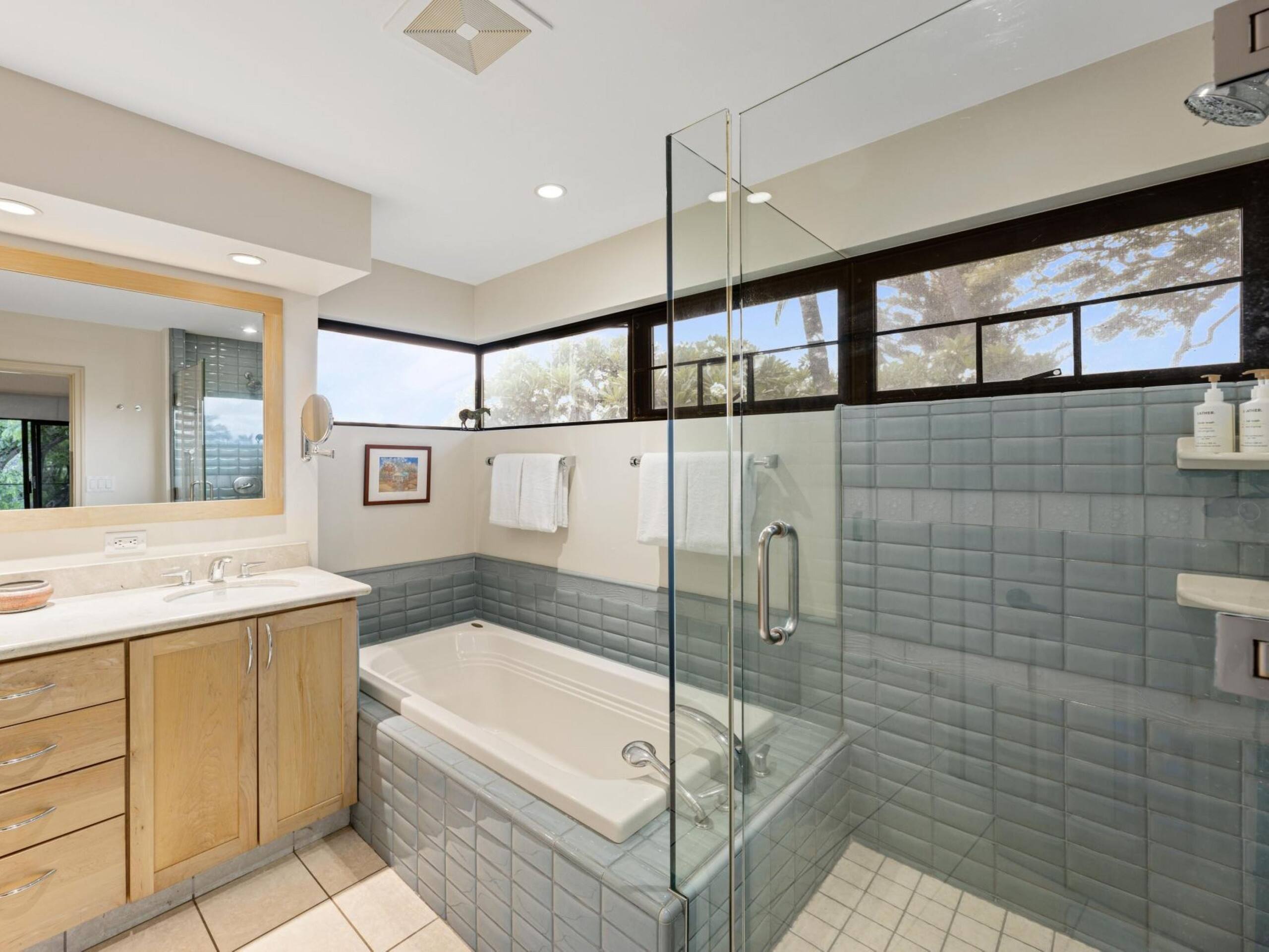 Condo in Kihei · ★5.0 · 2 bedrooms · 4 beds · 2 baths - Image 14