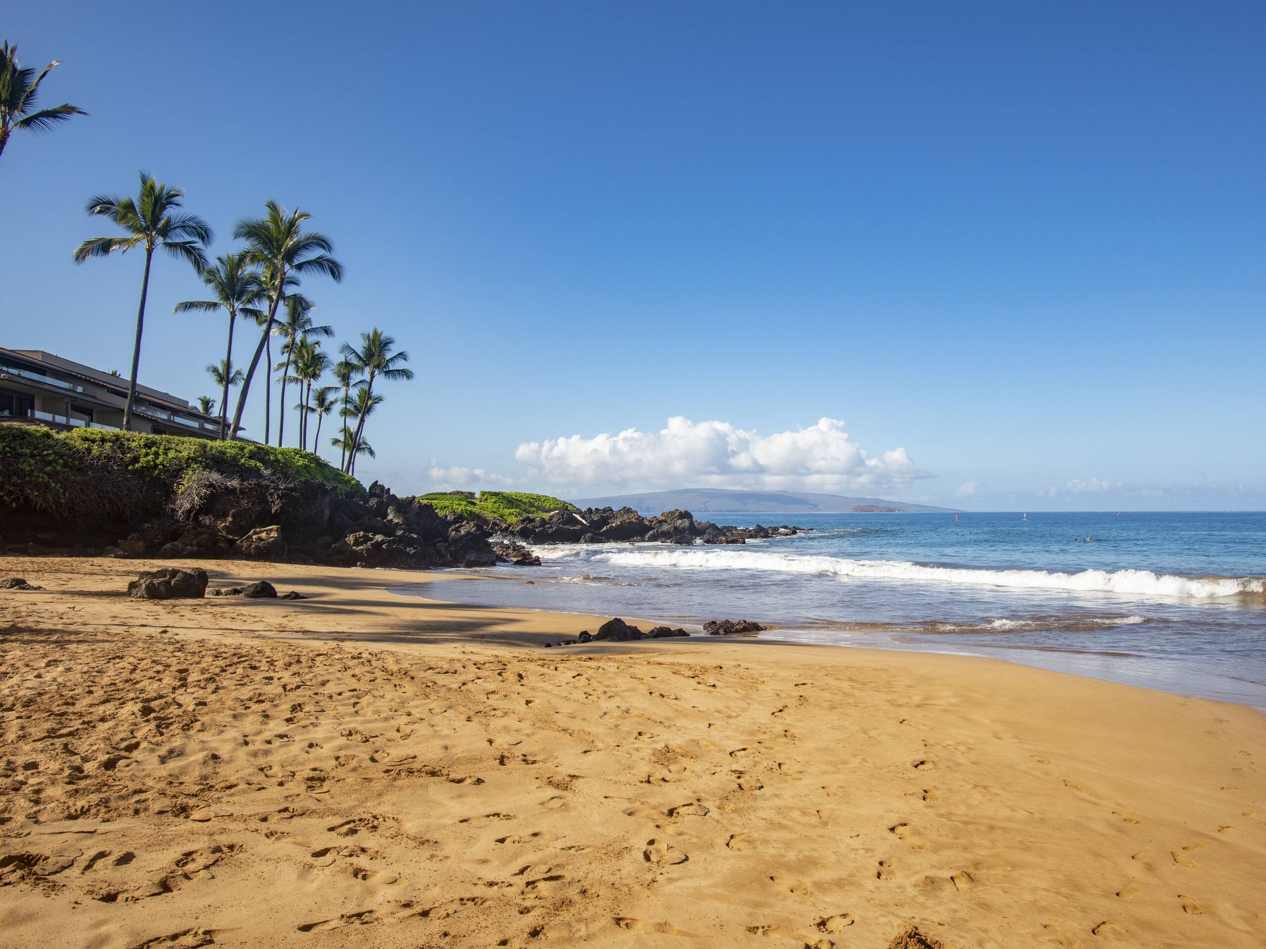Condo in Kihei · ★4.6 · 2 bedrooms · 4 beds · 2 baths - Image 23