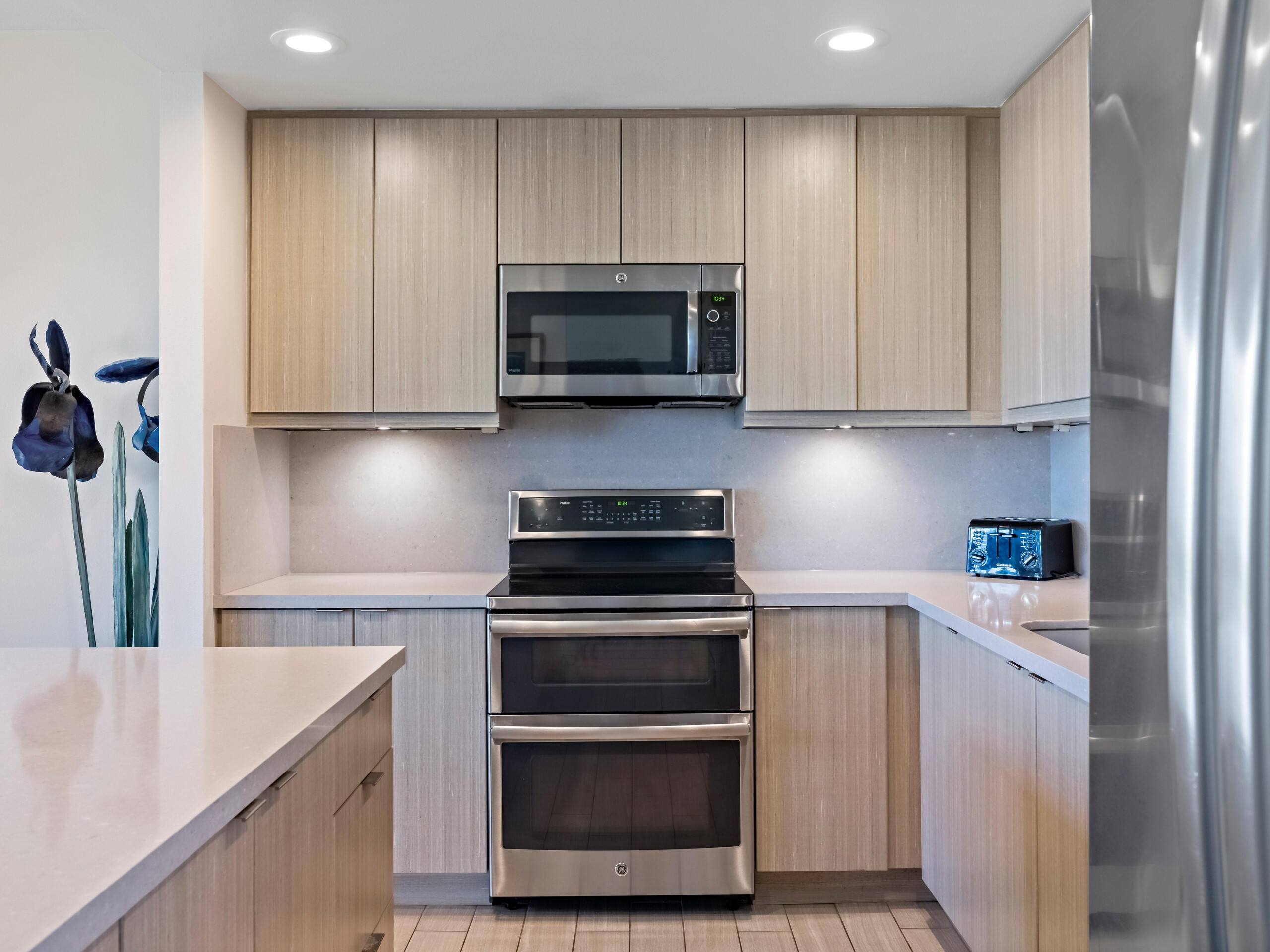 Condo in Kihei · ★4.6 · 2 bedrooms · 4 beds · 2 baths - Image 3