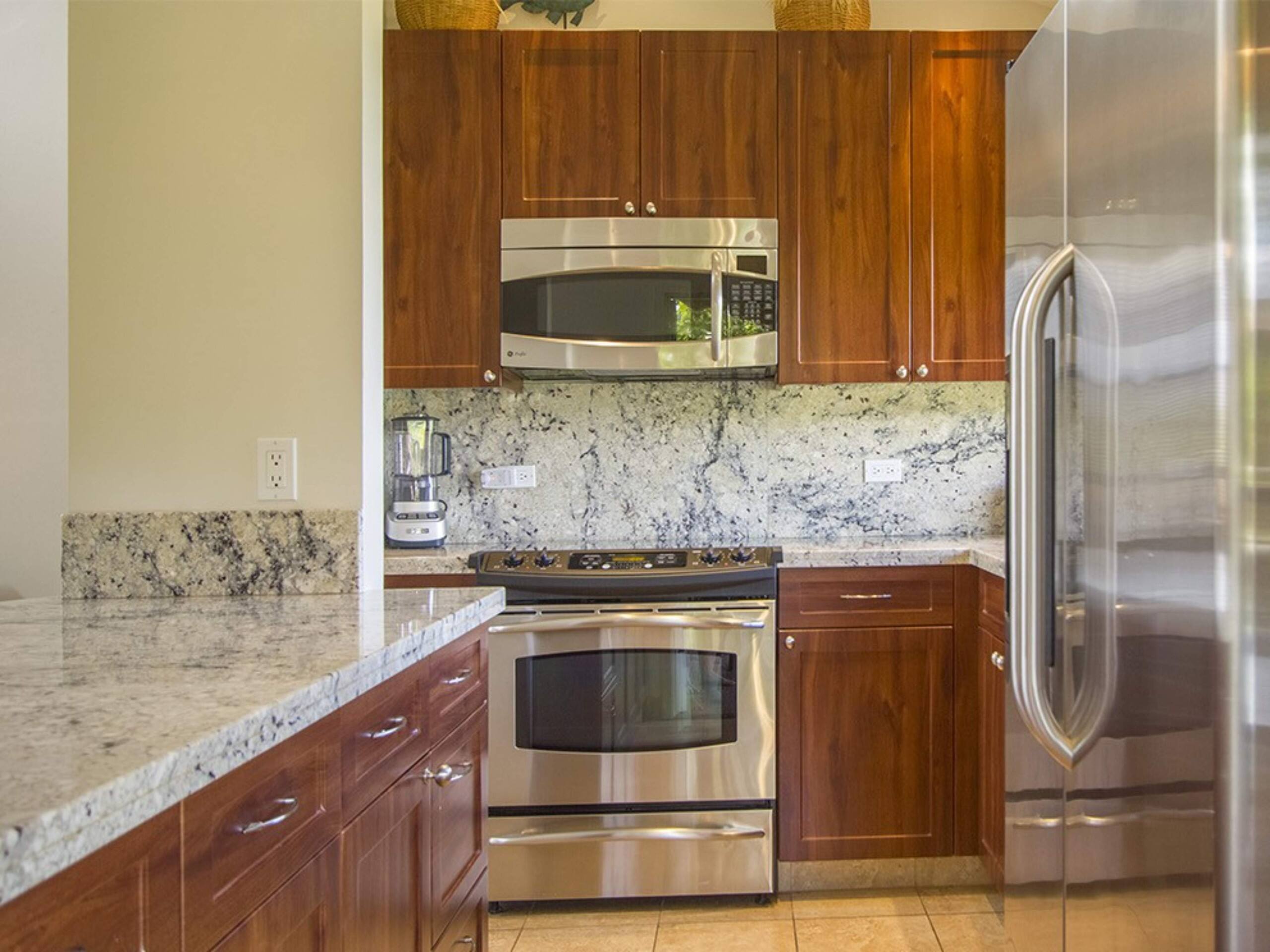 Condo in Kihei · ★5.0 · 1 bedroom · 2 beds · 1 bath - Image 4