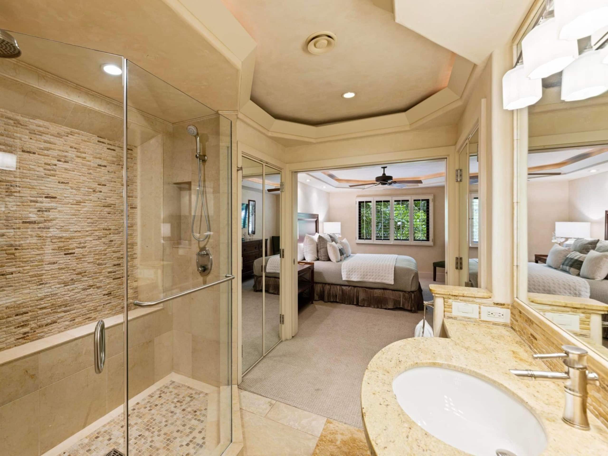 Condo in Kihei · ★5.0 · 2 bedrooms · 4 beds · 2 baths - Image 5