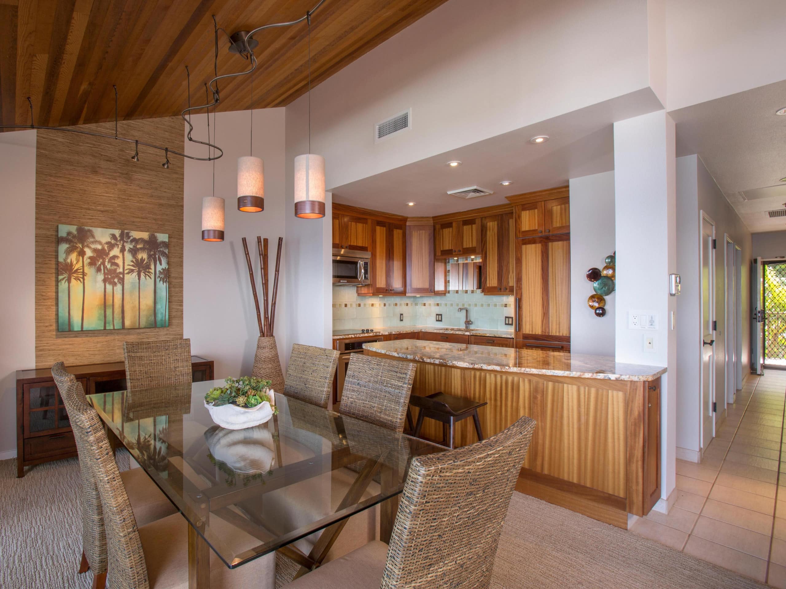 Condo in Kihei · ★4.67 · 2 bedrooms · 4 beds · 2 baths - Image 8