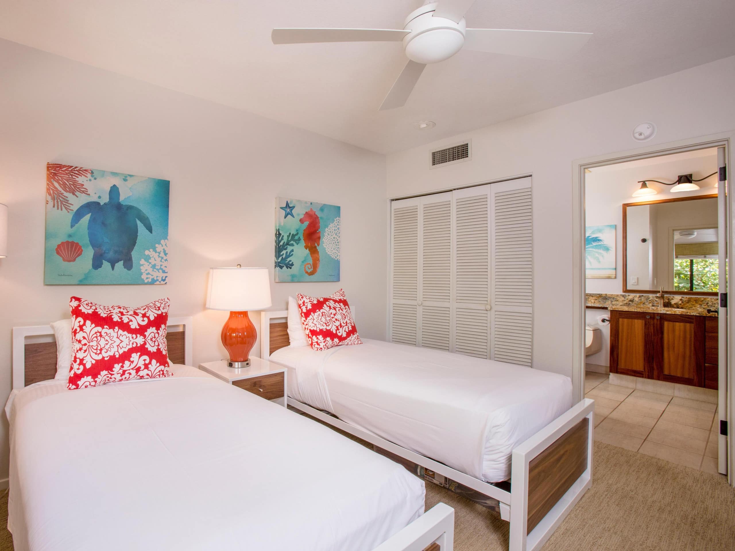Condo in Kihei · ★4.67 · 2 bedrooms · 4 beds · 2 baths - Image 14