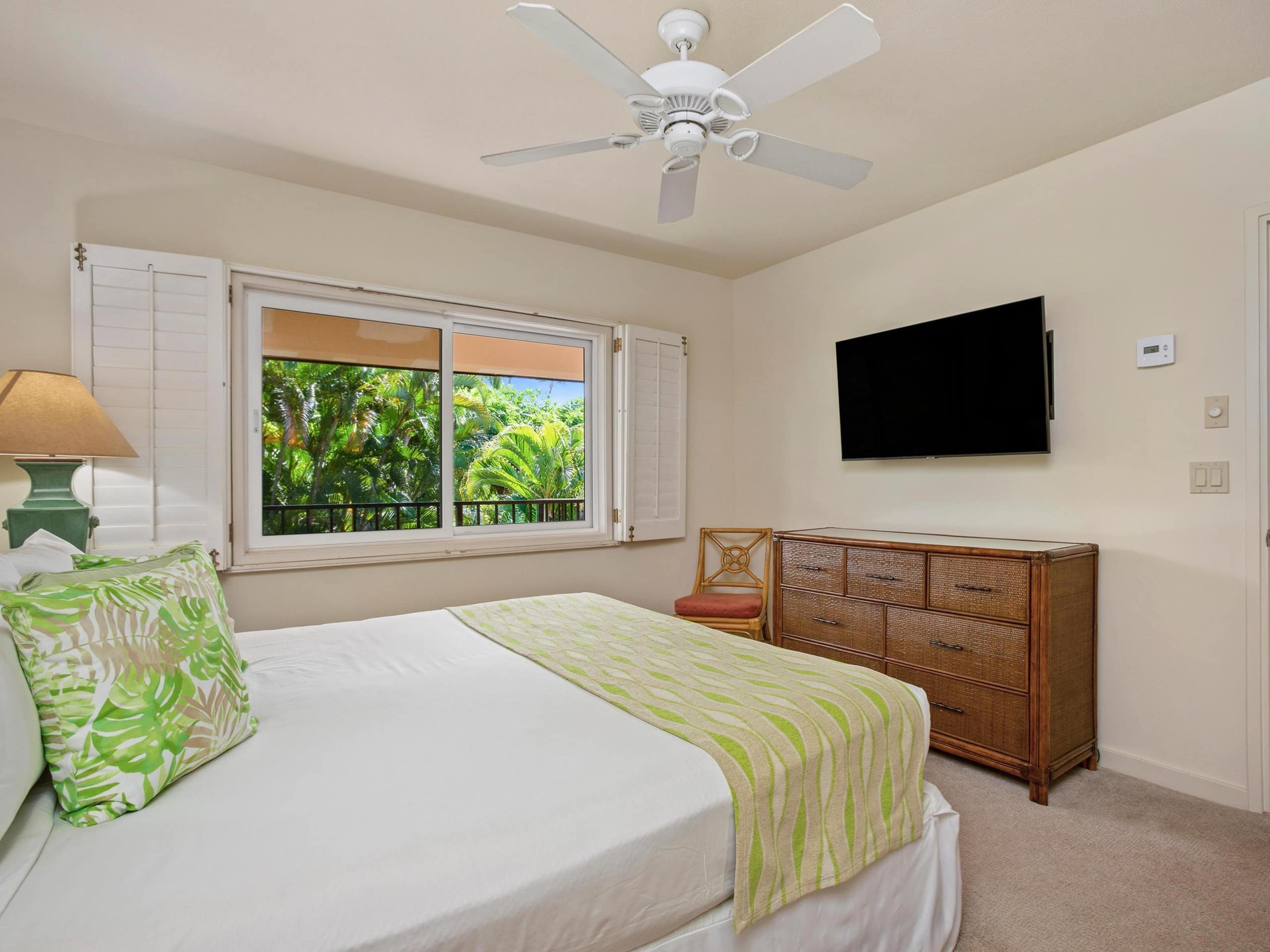 Condo in Kihei · ★4.83 · 2 bedrooms · 4 beds · 2 baths - Image 16