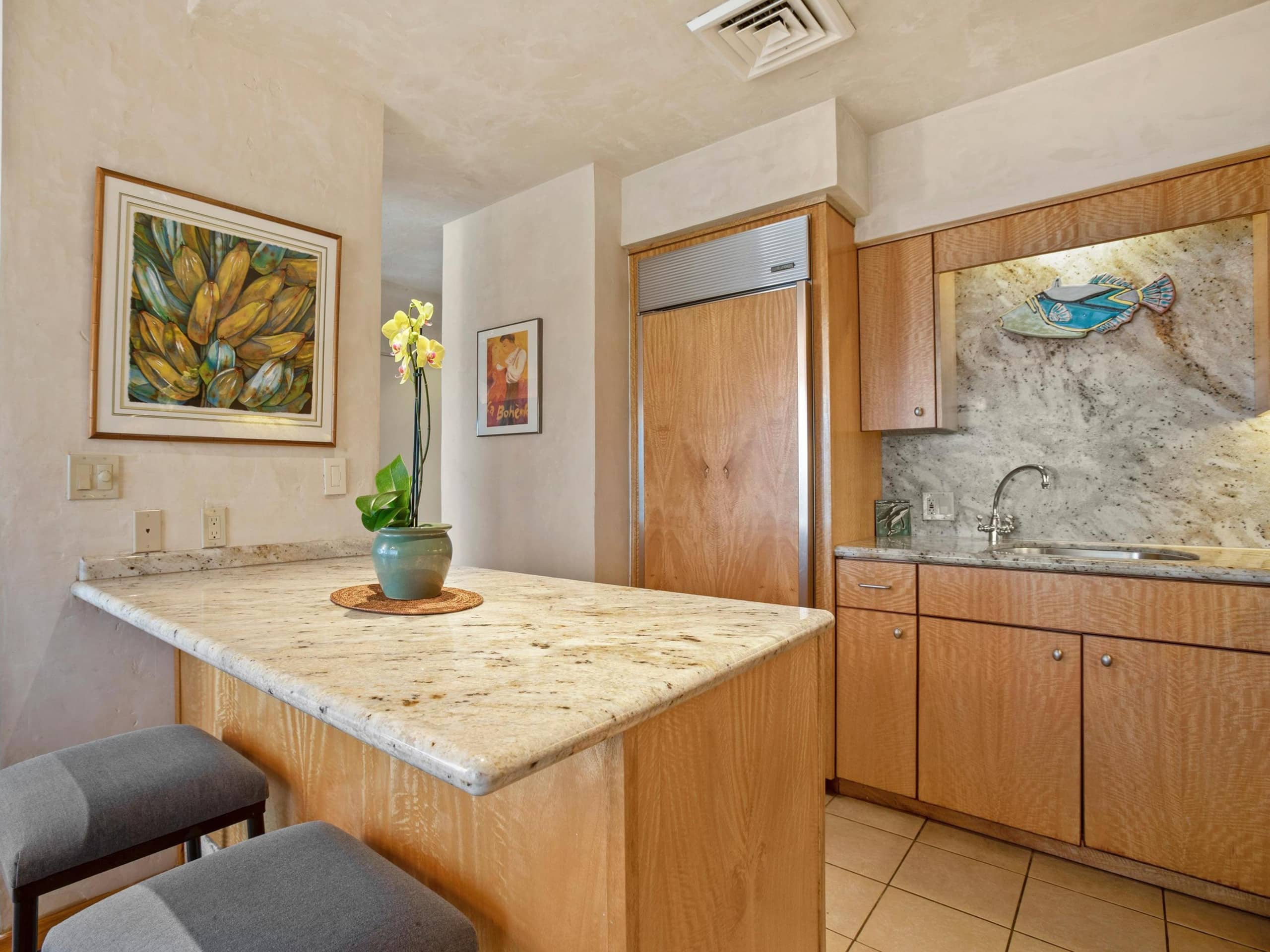 Condo in Kihei · ★4.83 · 2 bedrooms · 4 beds · 2 baths - Image 10