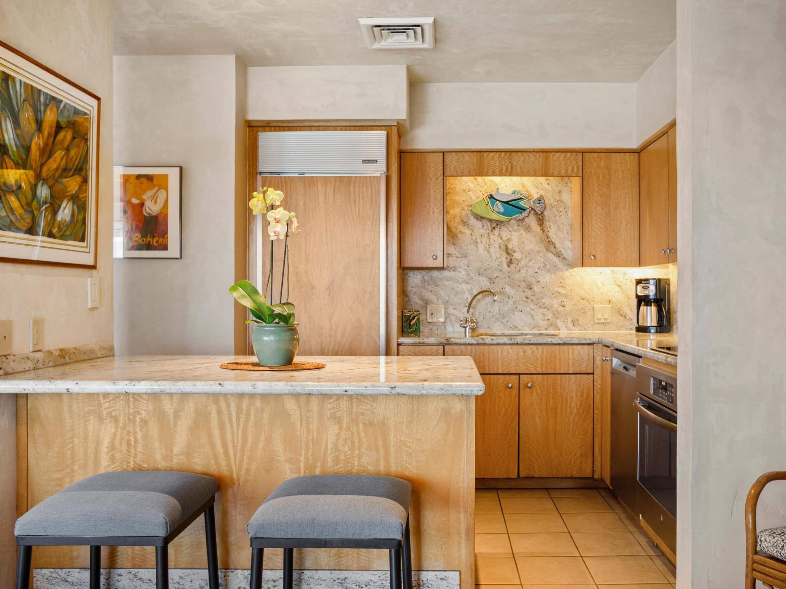 Condo in Kihei · ★4.83 · 2 bedrooms · 4 beds · 2 baths - Image 9