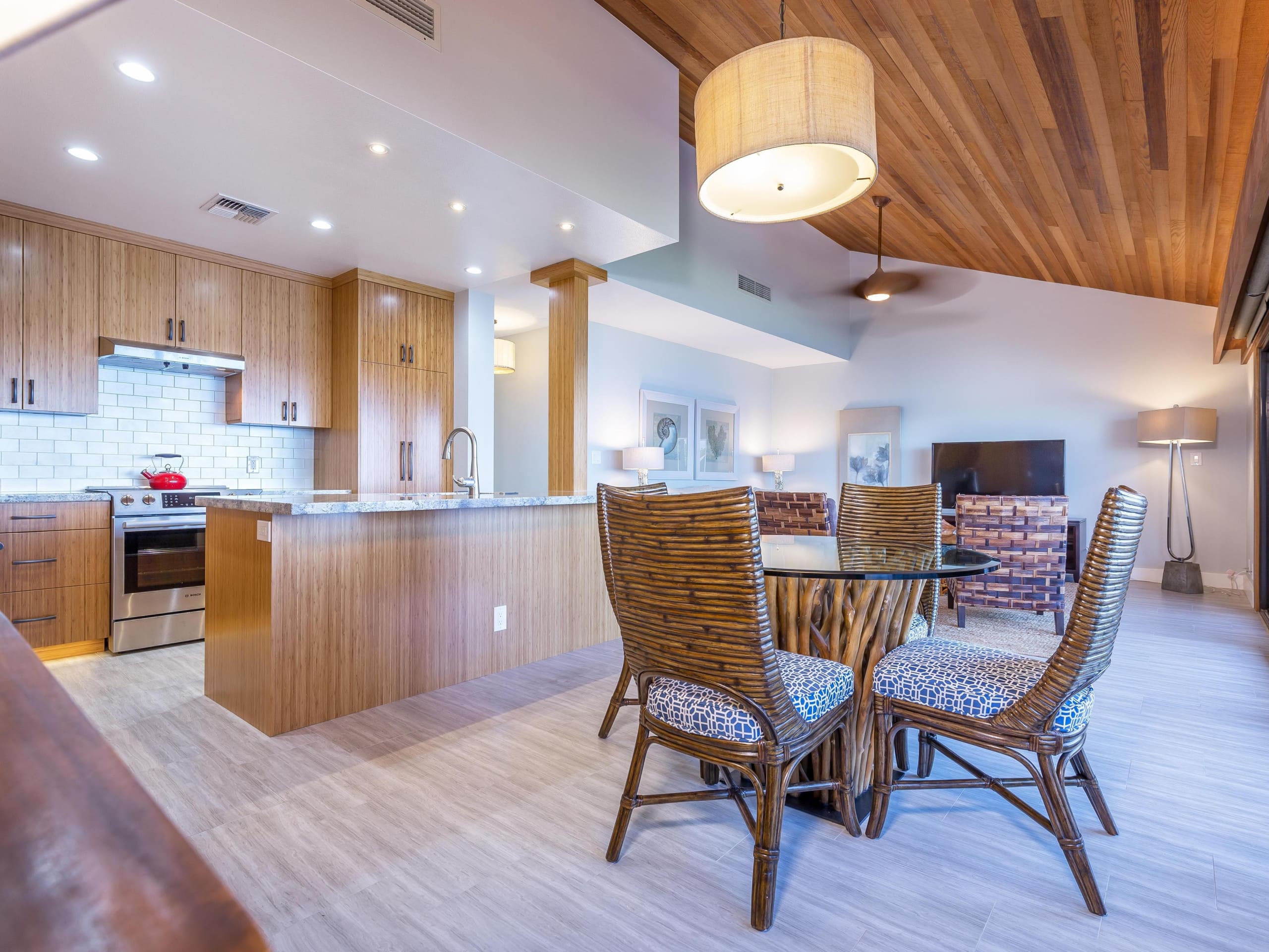 Condo in Kihei · ★5.0 · 2 bedrooms · 4 beds · 2 baths - Image 21