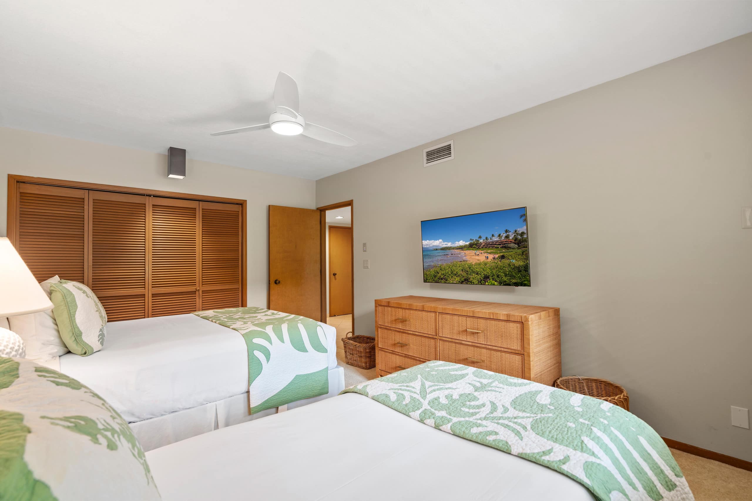 Condo in Kihei · ★5.0 · 2 bedrooms · 4 beds · 2 baths - Image 21