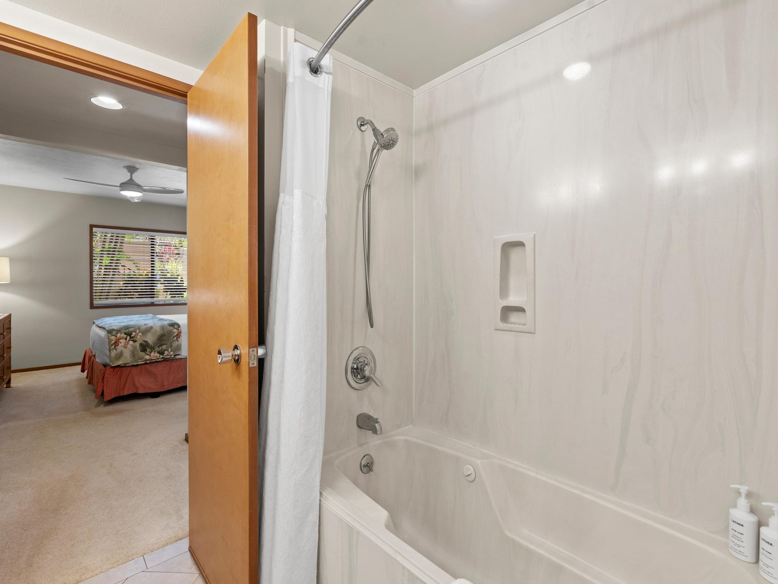 Condo in Kihei · ★5.0 · 2 bedrooms · 4 beds · 2 baths - Image 19