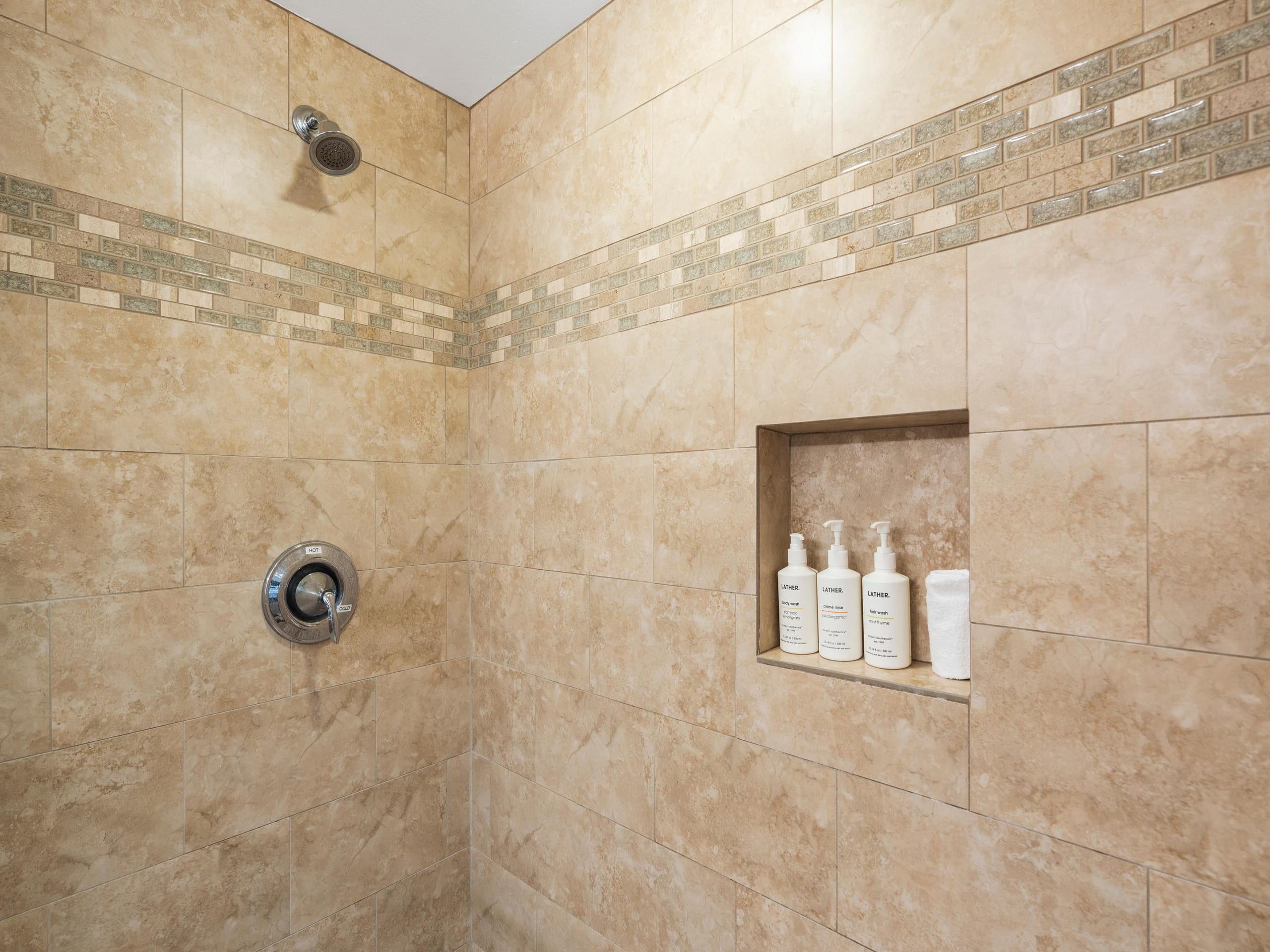 Condo in Kihei · ★5.0 · 2 bedrooms · 4 beds · 2 baths - Image 24