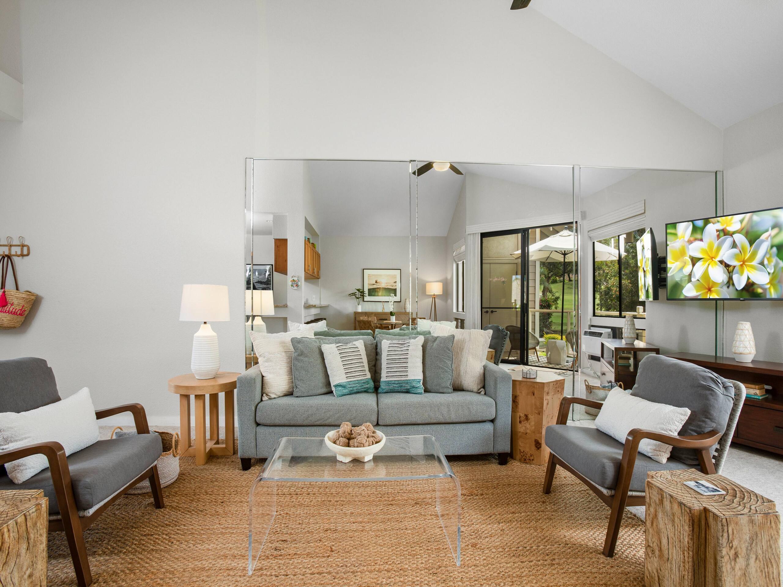 Condo in Kihei · ★4.75 · 1 bedroom · 2 beds · 2 baths - Image 10