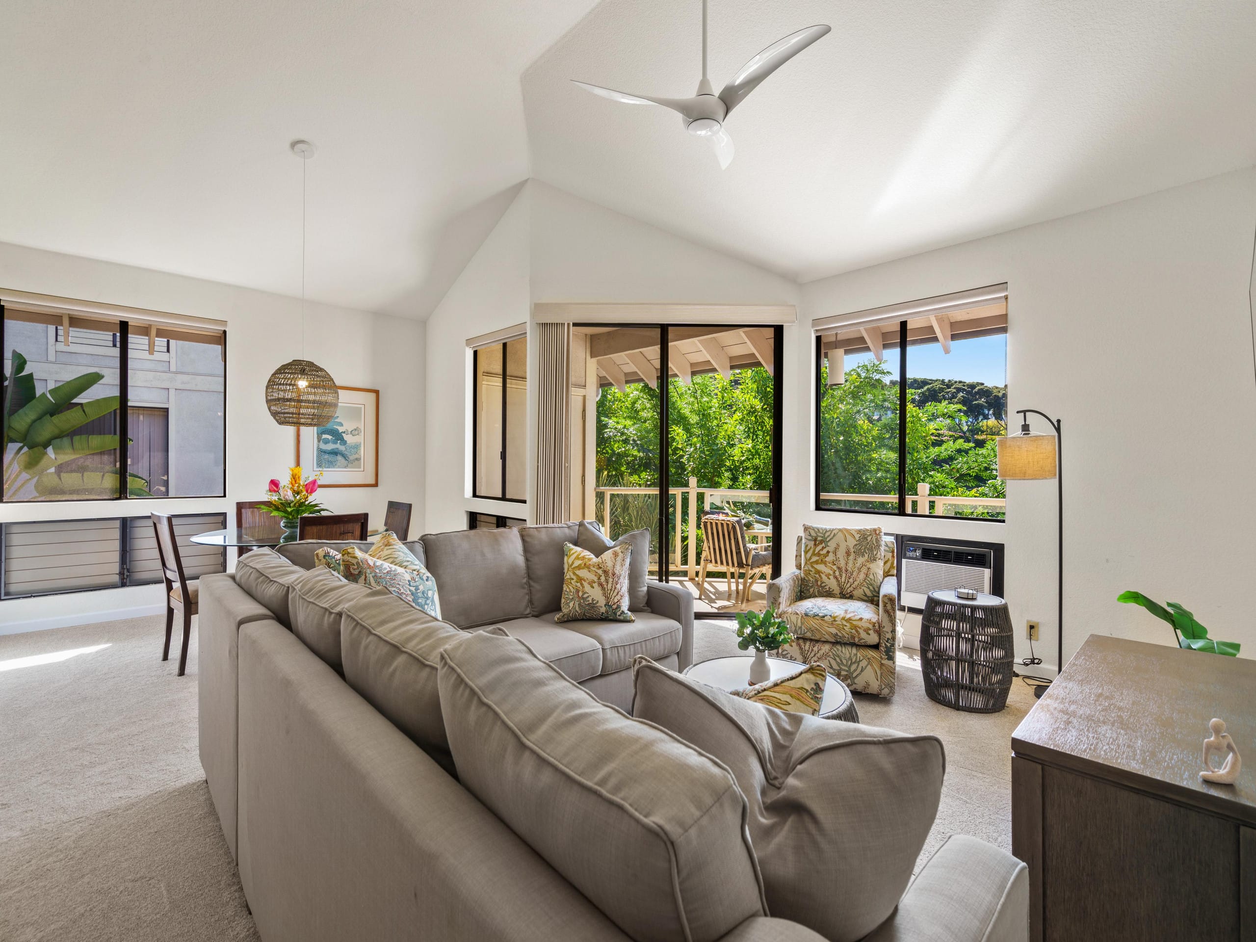 Condo in Kihei · ★4.67 · 1 bedroom · 2 beds · 2 baths - Image 1