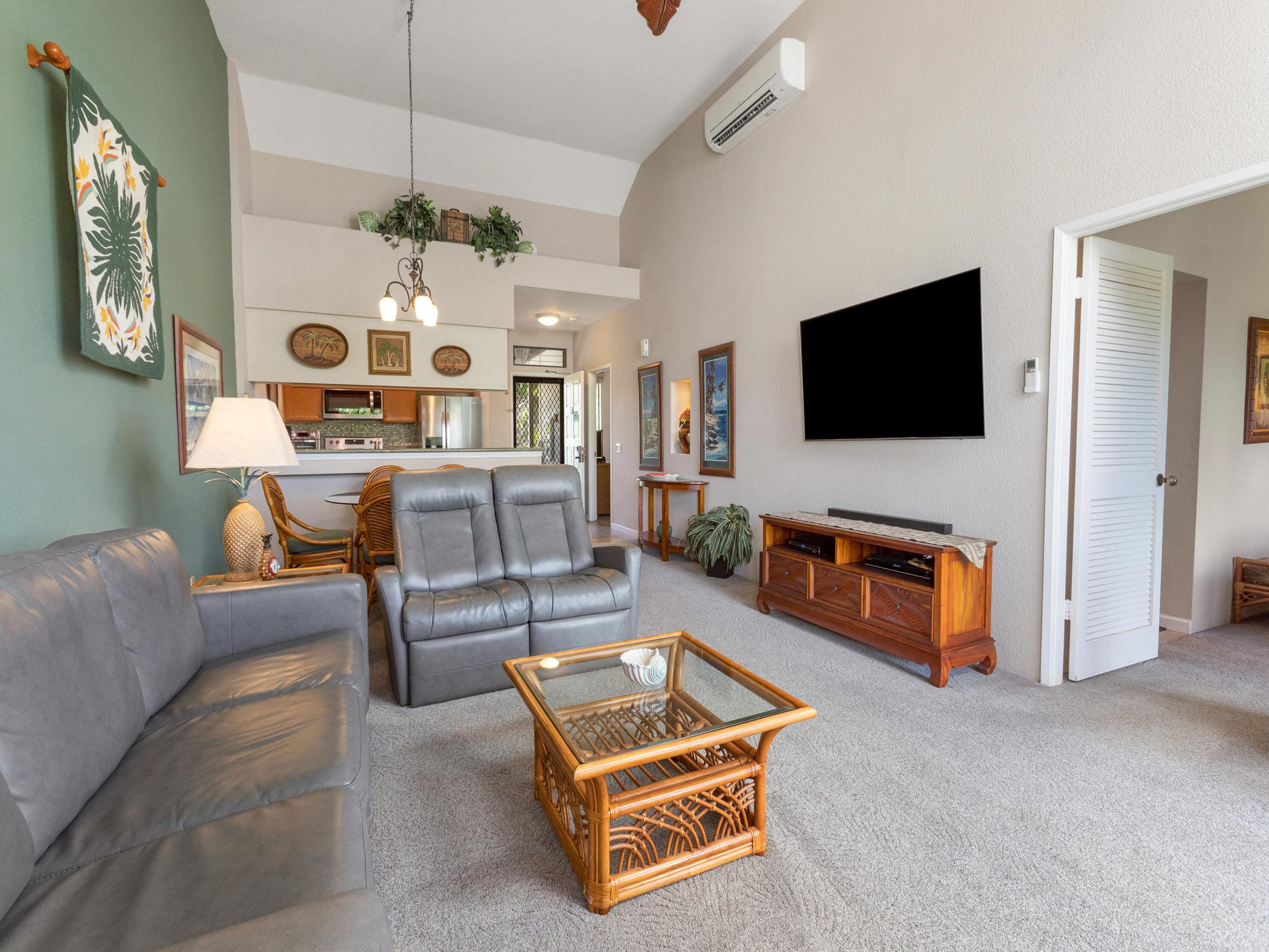Condo in Kihei · ★5.0 · 2 bedrooms · 4 beds · 2 private baths - Image 7
